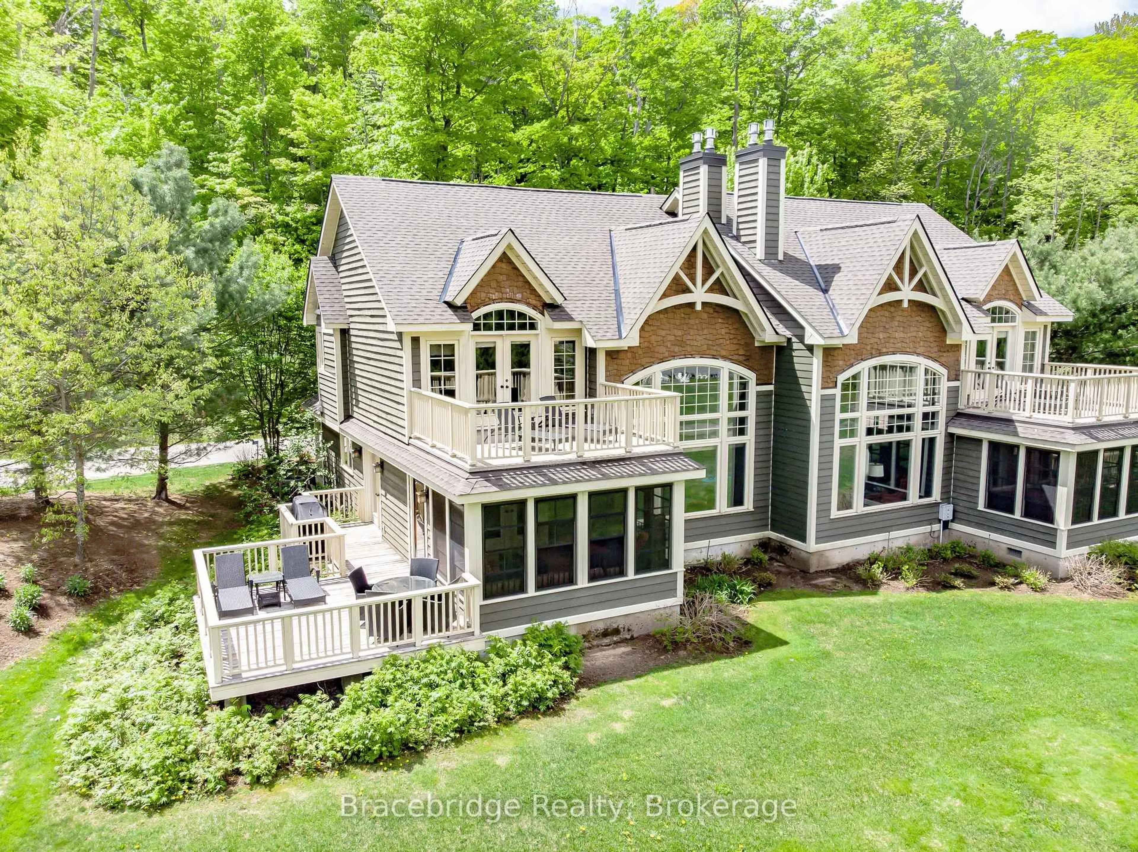A pic from outside/outdoor area/front of a property/back of a property/a pic from drone, water/lake/river/ocean view for 3876 Muskoka Rd 118 Highway #Sandfield 5 W10, Muskoka Lakes Ontario P0B 1J0