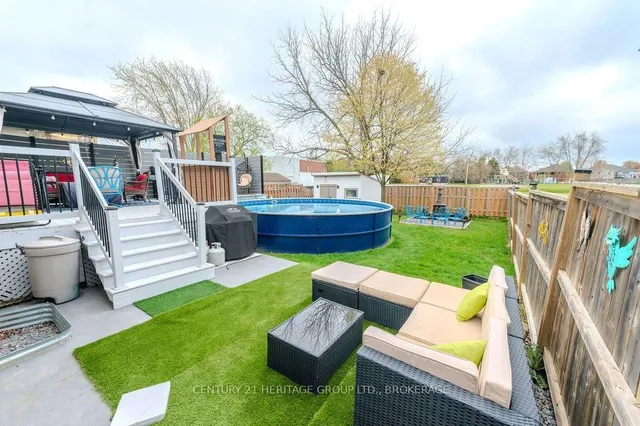 1103 Crossfield Ave, Kingston 4