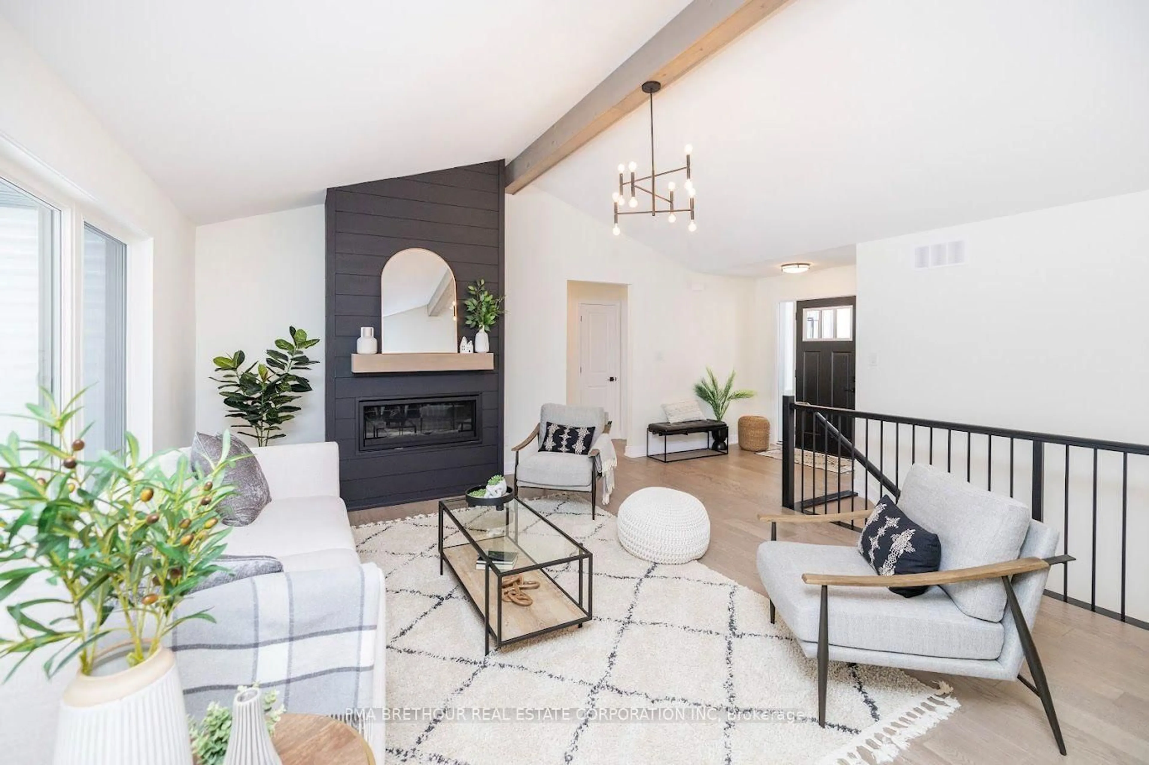 Living room with furniture, unknown for 248 Trudeau Cres, Russell Ontario K4R 1E6