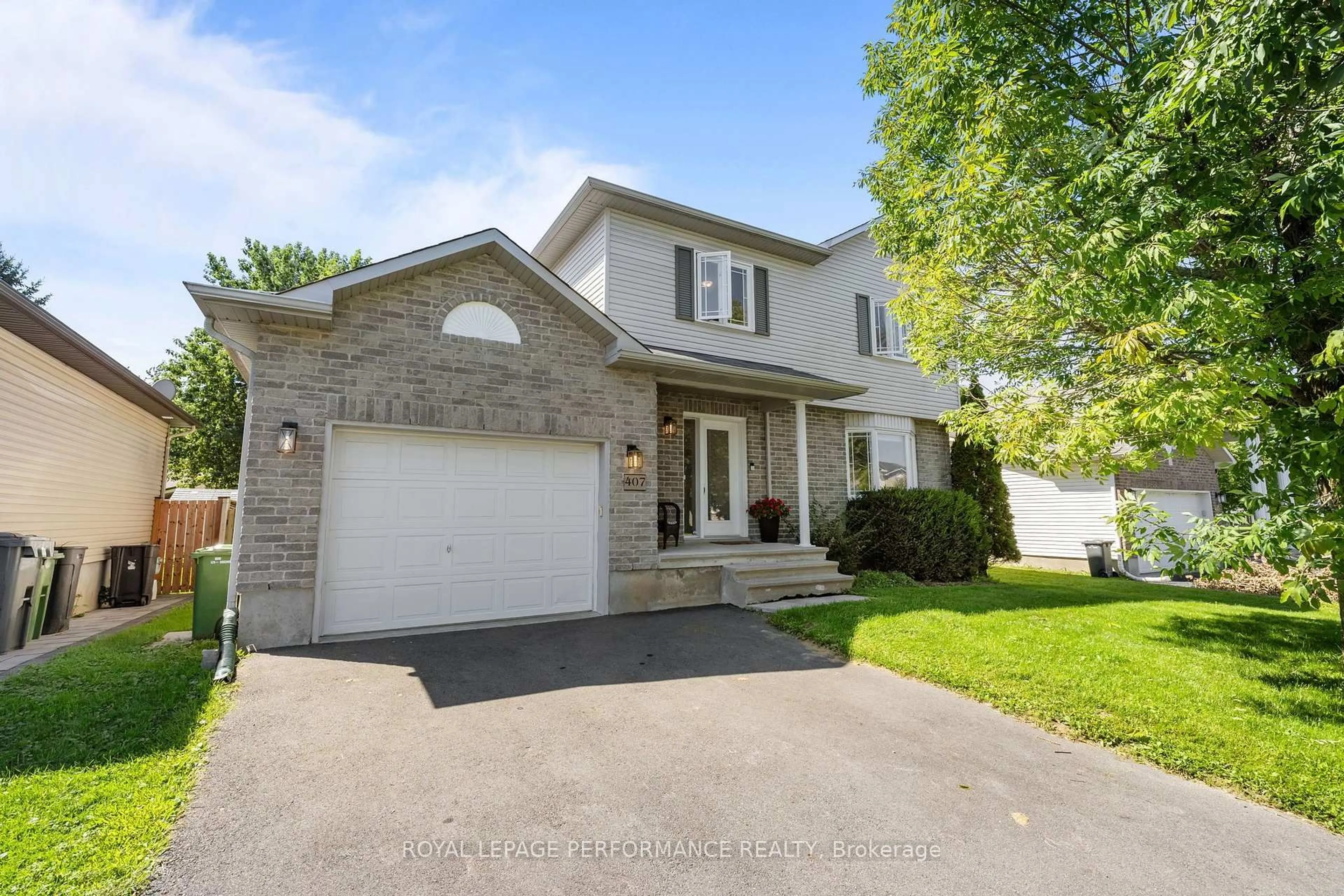 Unknown for 407 Centenaire St, Russell Ontario K0A 1W0