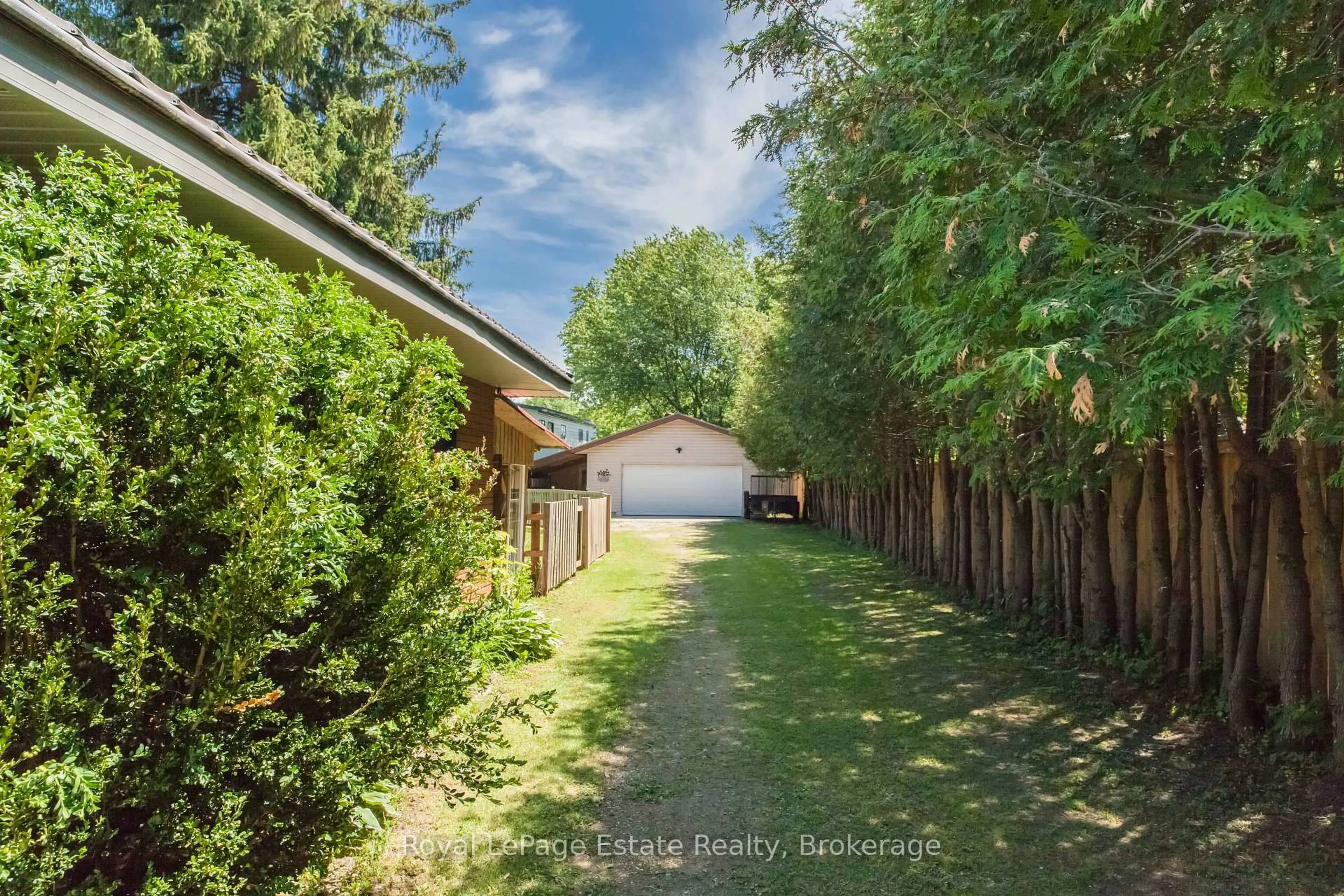 A pic from outside/outdoor area/front of a property/back of a property/a pic from drone, street for 497 Elizabeth St, South Bruce Peninsula Ontario N0H 1P0