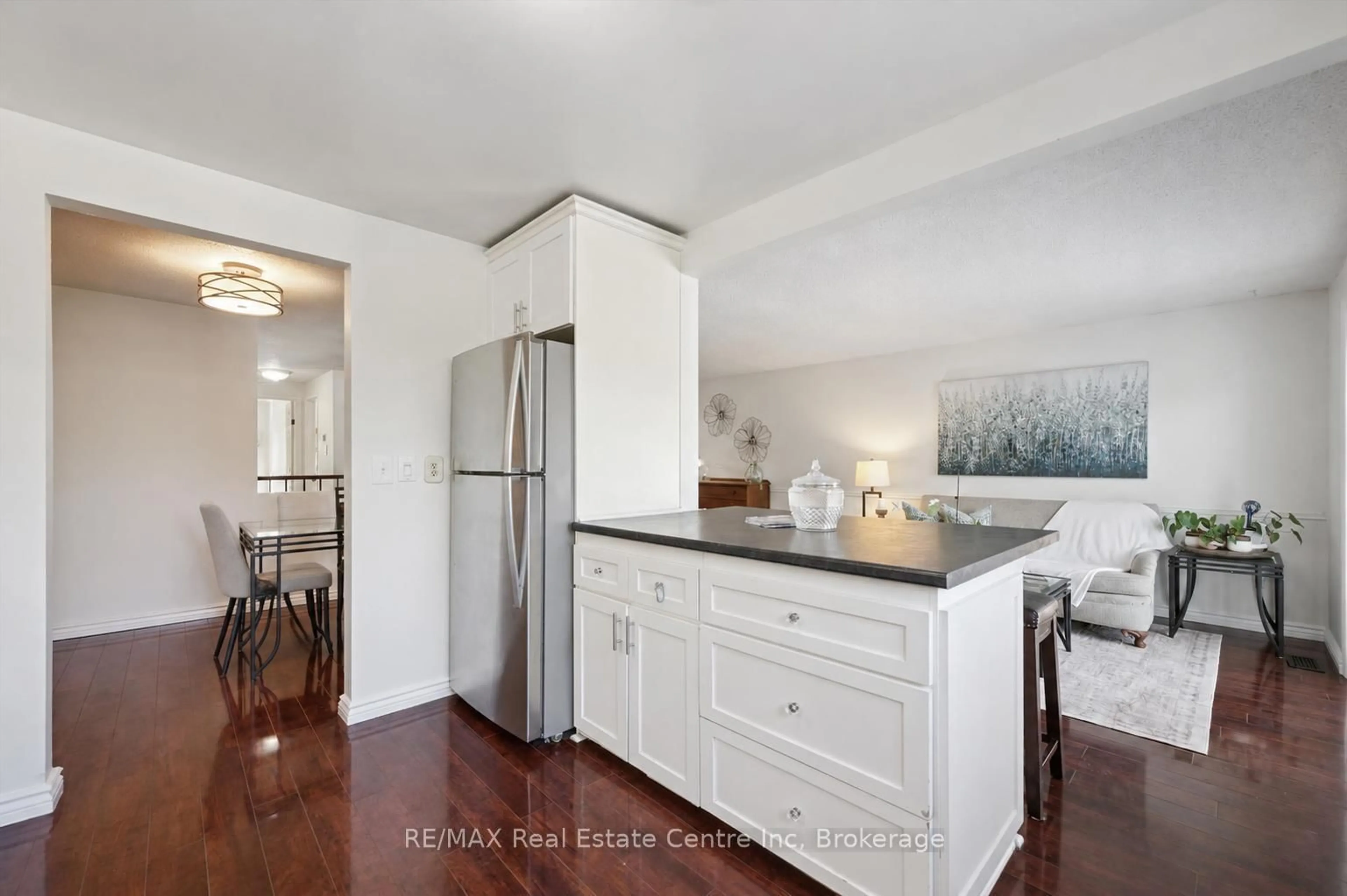 Open concept kitchen, unknown for 12 MCCARTNEY Rd, Guelph Ontario N1K 1M8