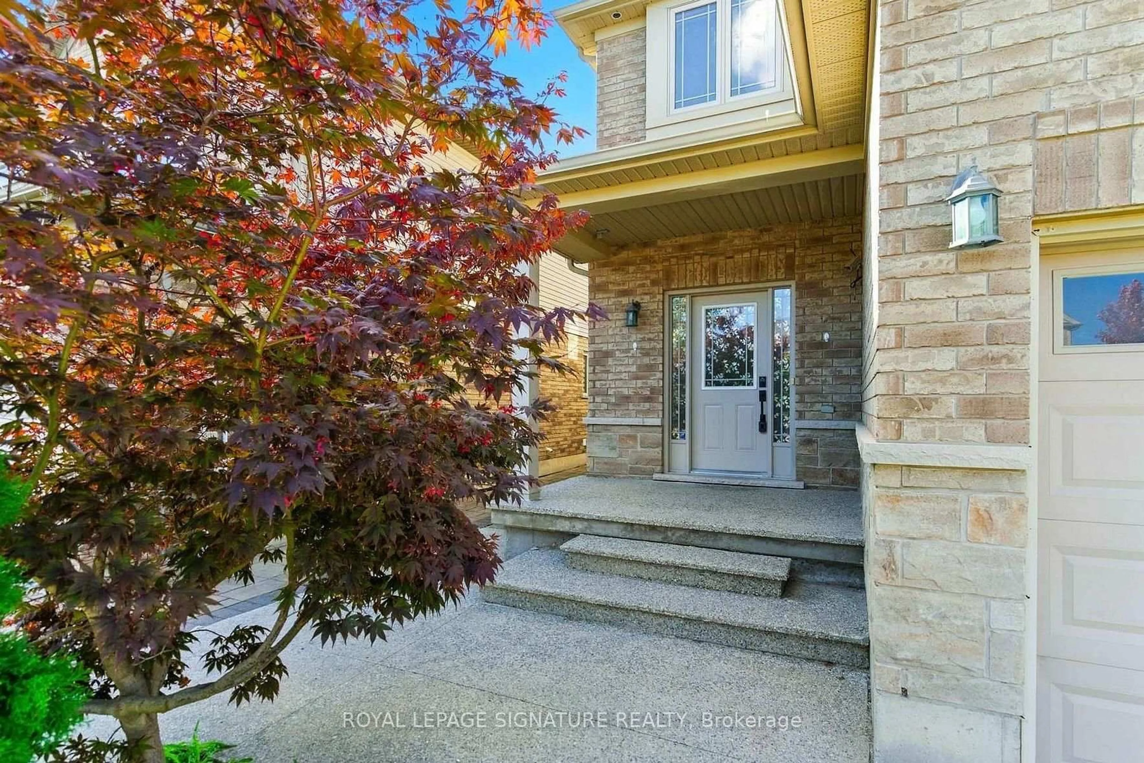 Unknown for 151 Royal Winter Dr, Hamilton Ontario L0R 1C0