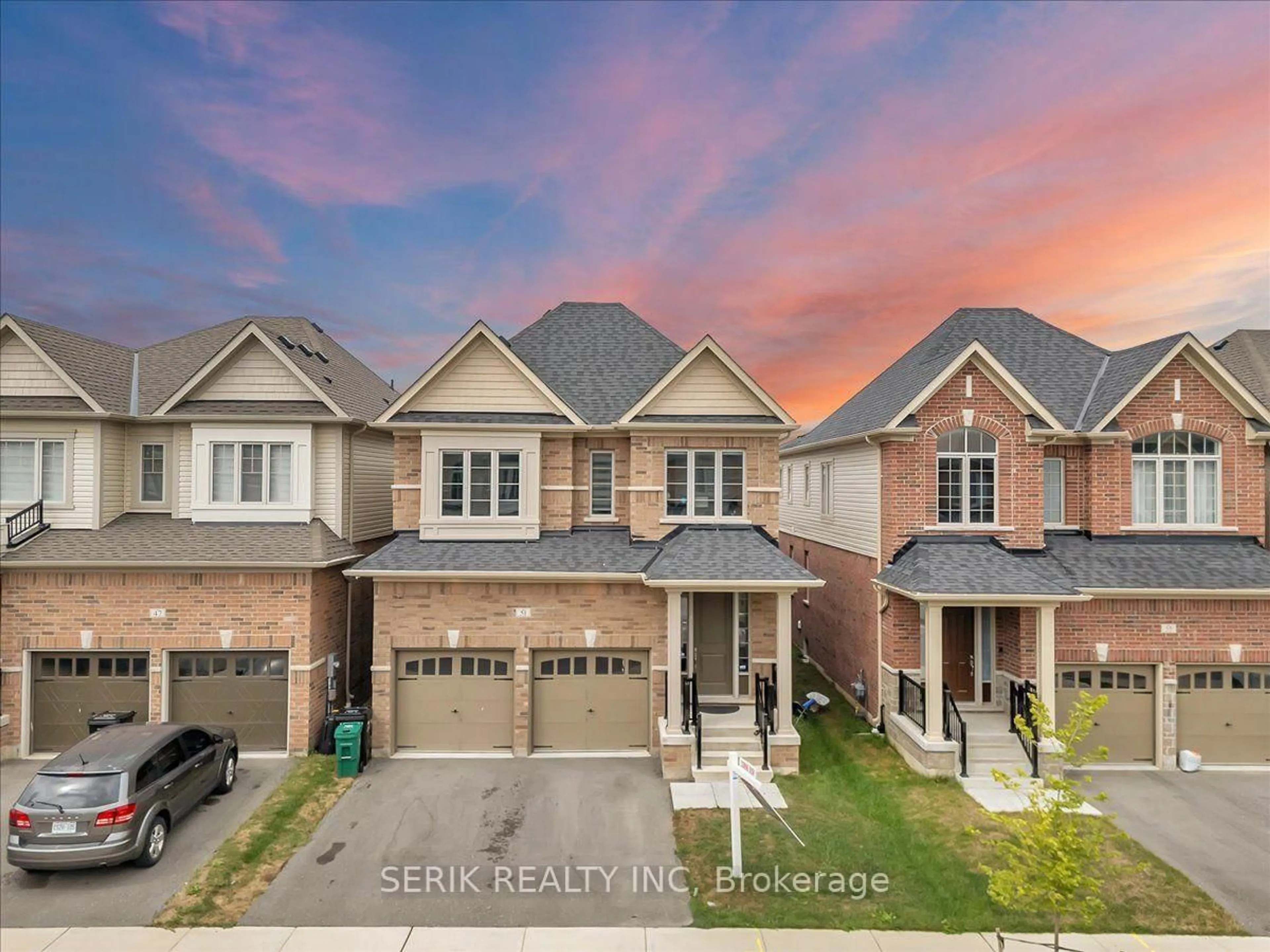 A pic from outside/outdoor area/front of a property/back of a property/a pic from drone, street for 51 GEORGINA St, Kitchener Ontario N2R 0S6