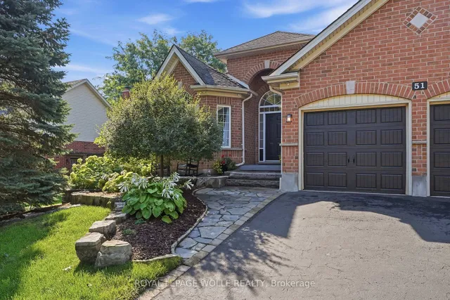 51 Autumn Ridge Tr, Kitchener 4