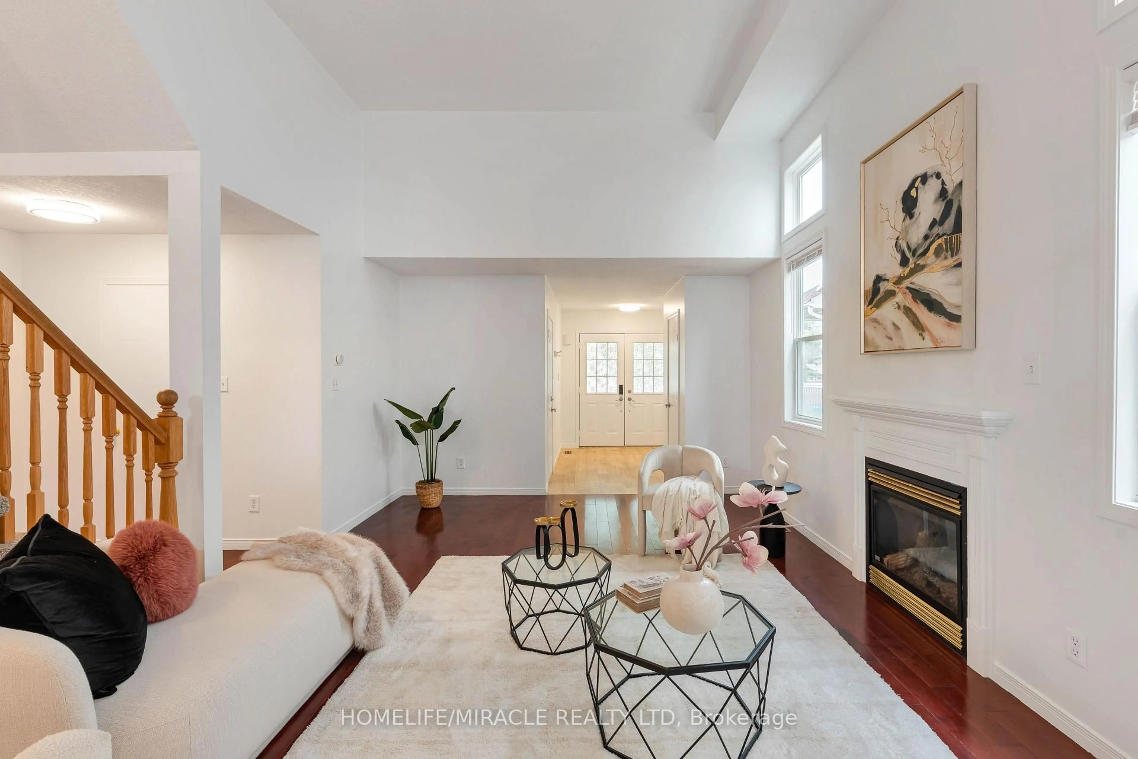 Living room with furniture, unknown for 756 Karlsfeld Rd, Waterloo Ontario N2T 2X2