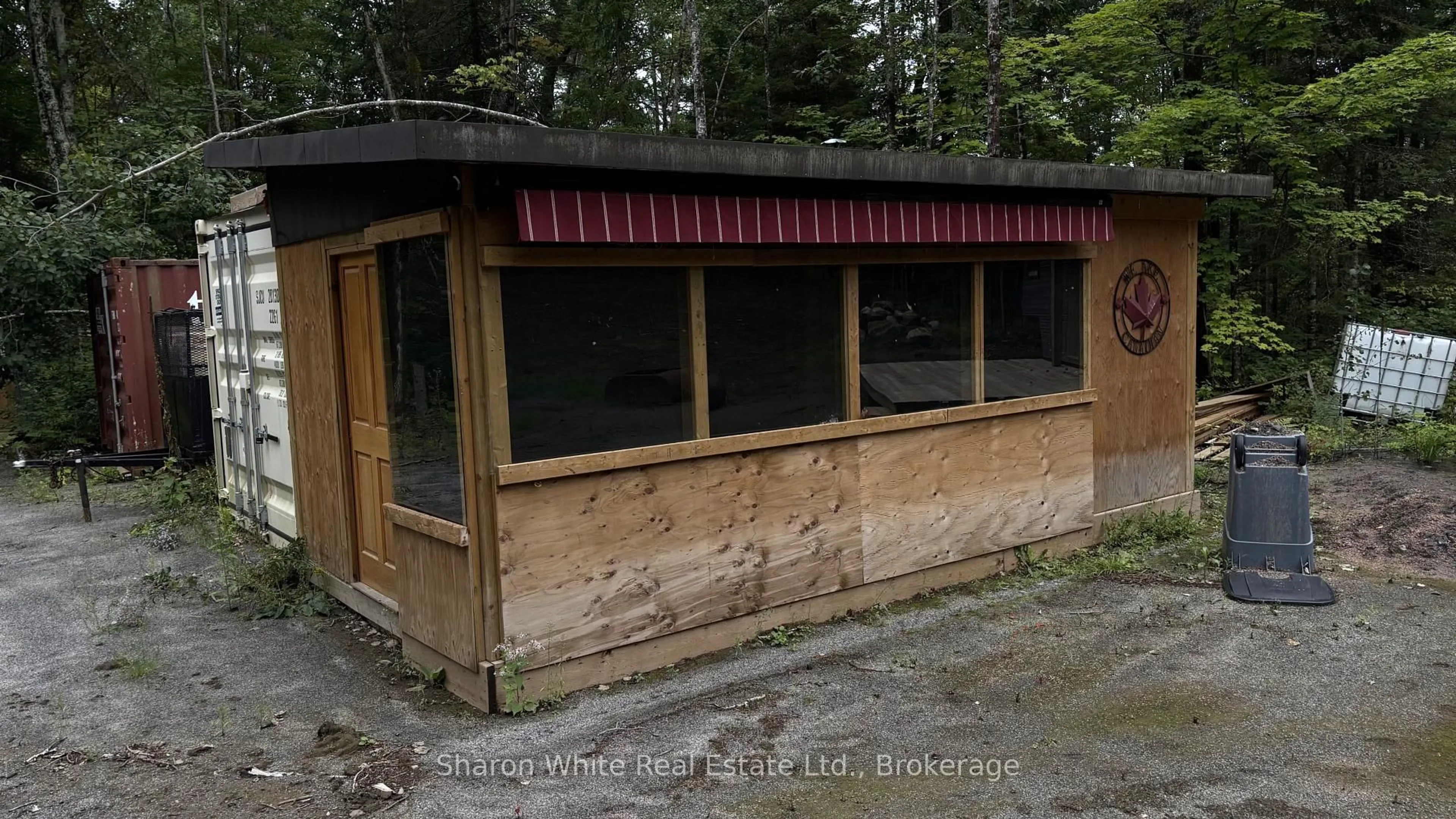 Shed for 204 Grant Rd, Maynooth Ontario K0L 2S0