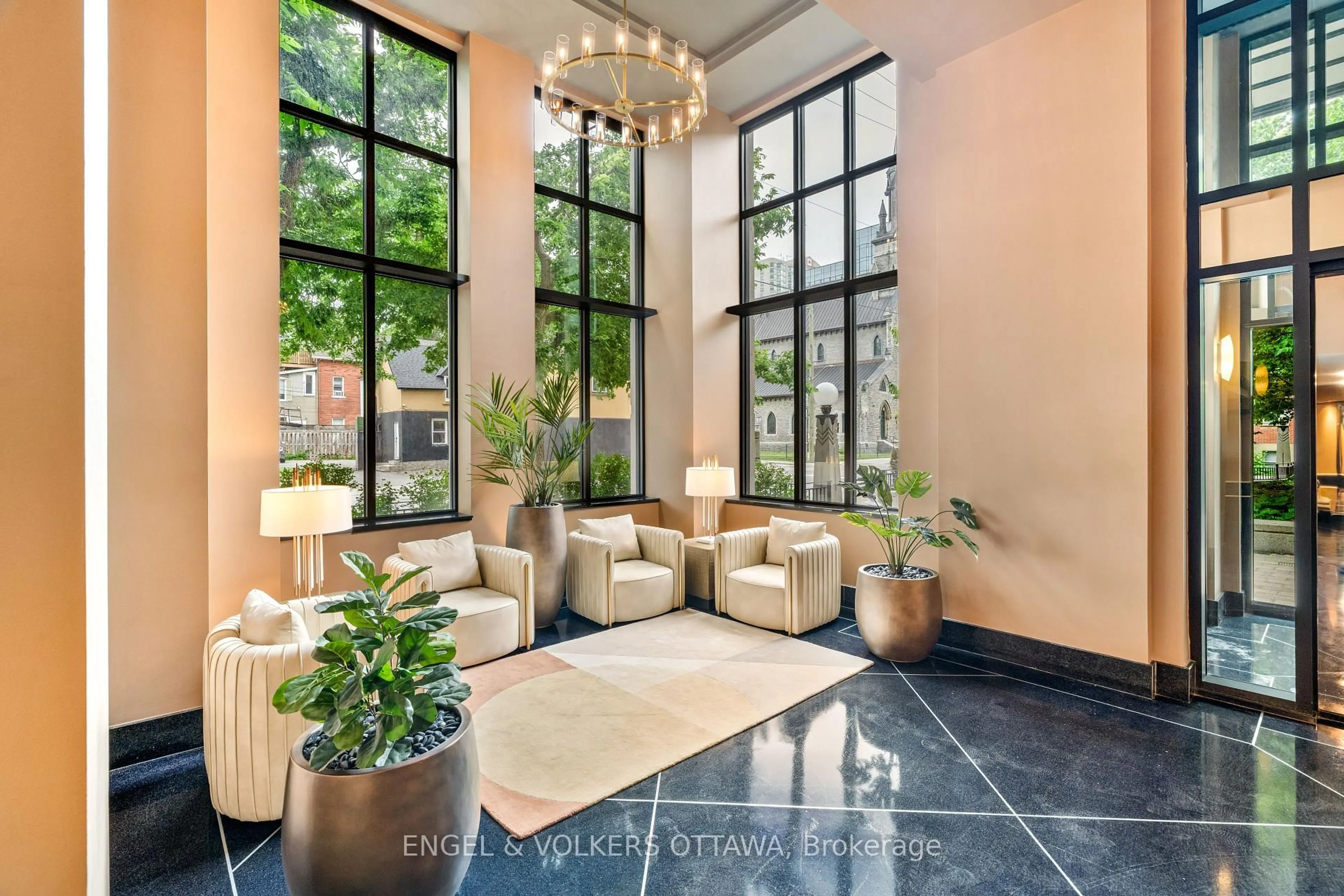 Lobby for 245 Kent St #1009, Ottawa Ontario K2P 0A5