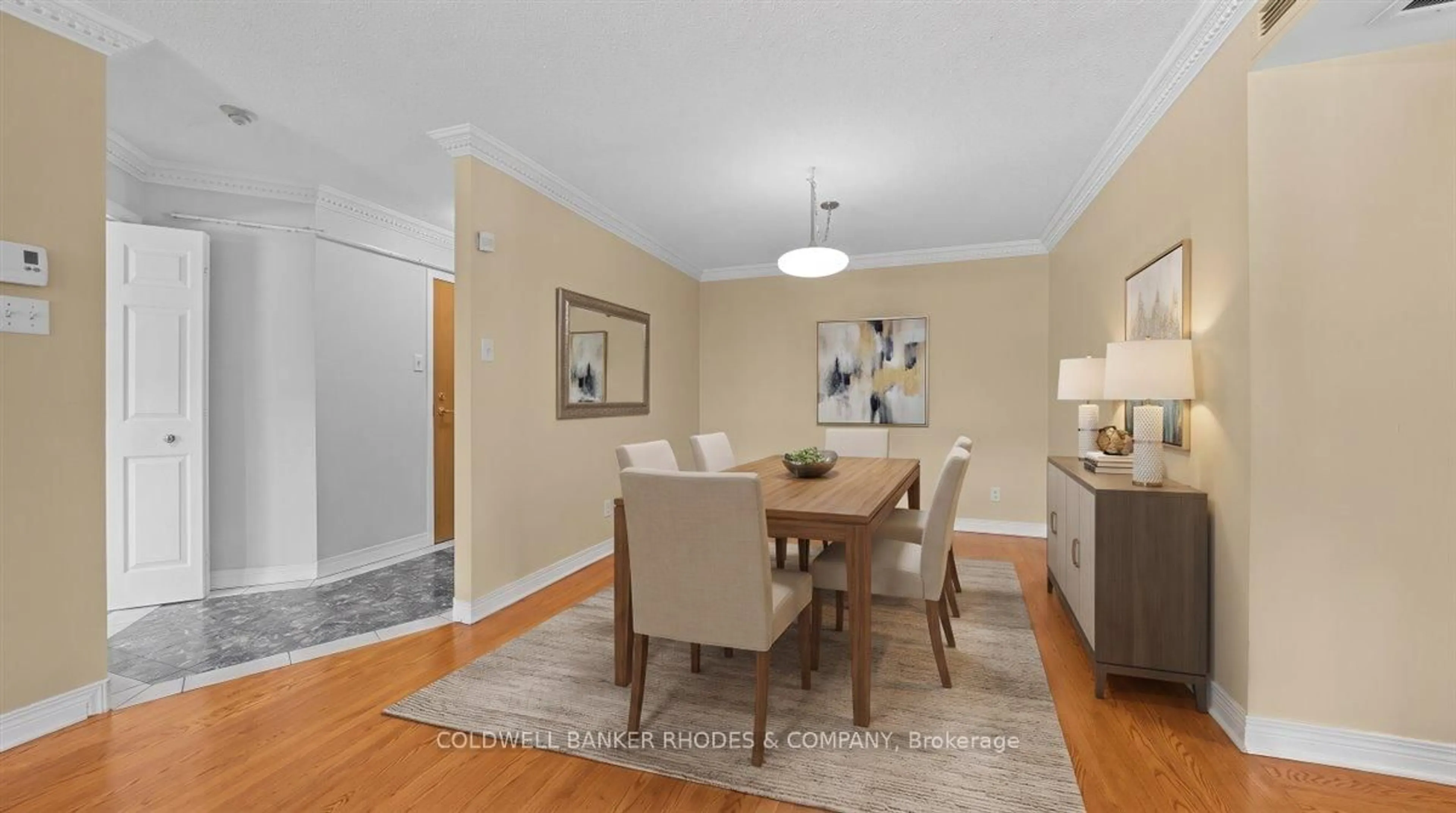 Dining room, wood/laminate floor for 939 North River Rd #205, Ottawa Ontario K1K 3V2