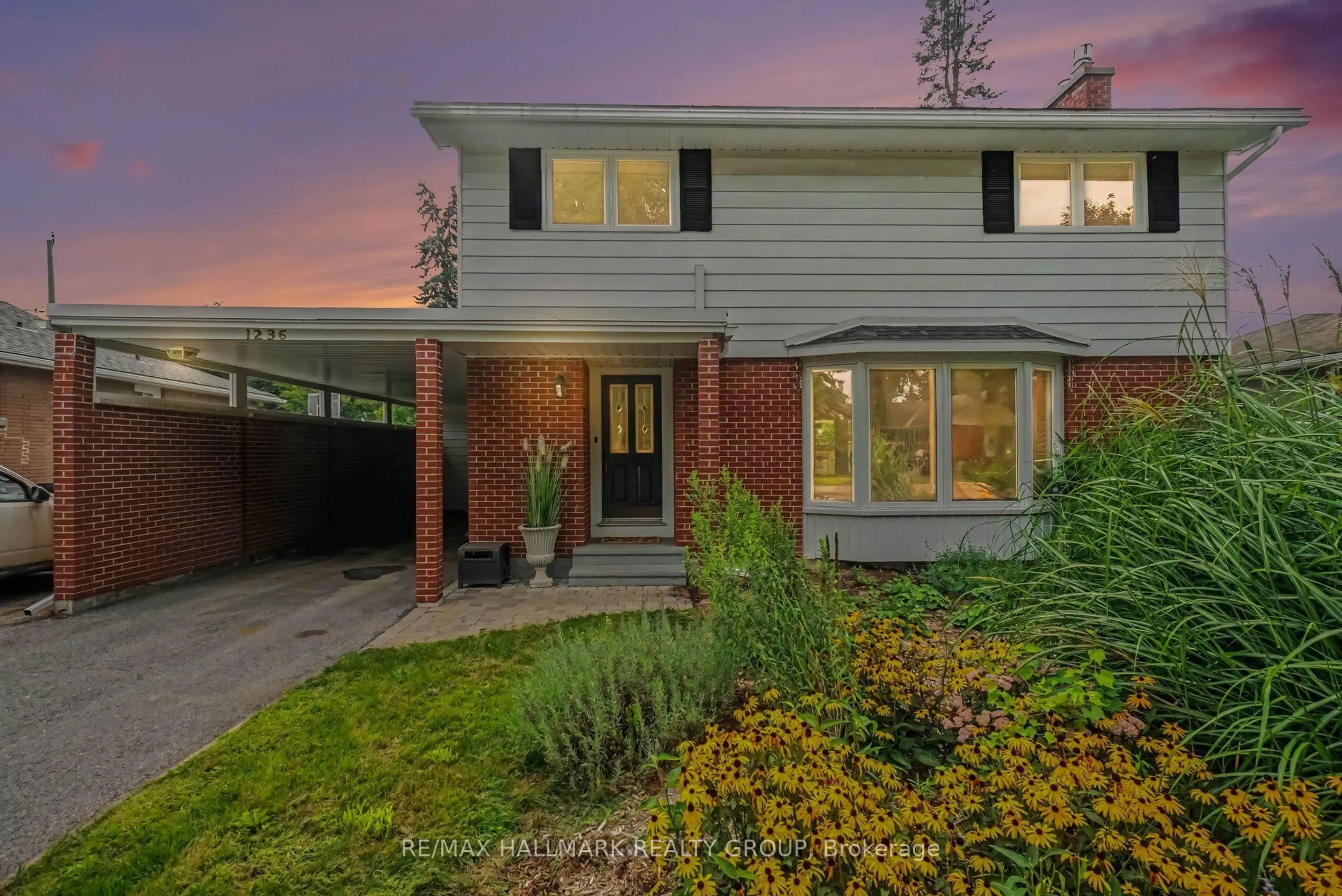 Home with brick exterior material, street for 1236 Amesbrooke Dr, Ottawa Ontario K2C 2E6