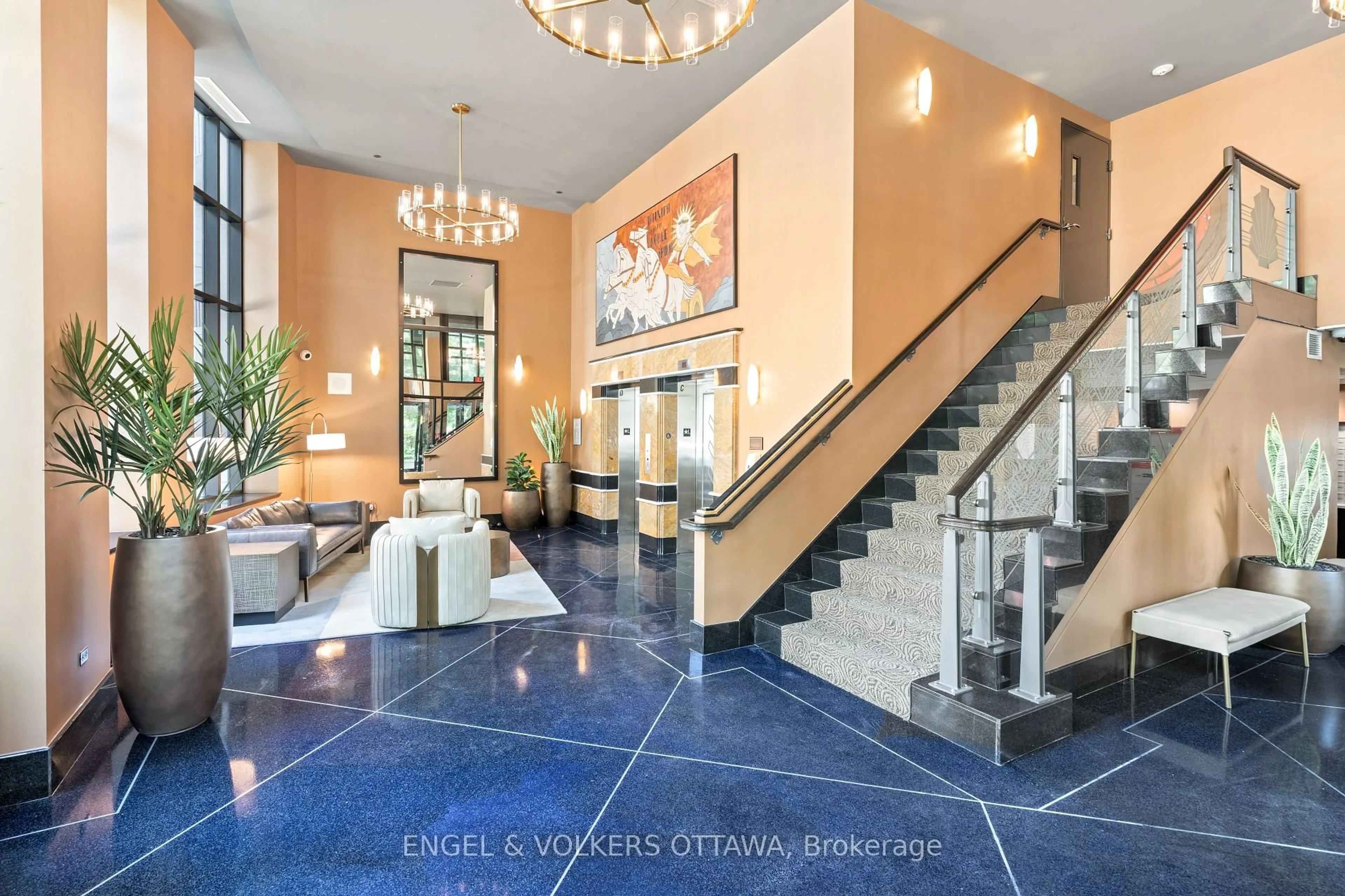 Lobby for 235 Kent St #711, Ottawa Ontario K2P 1Z9