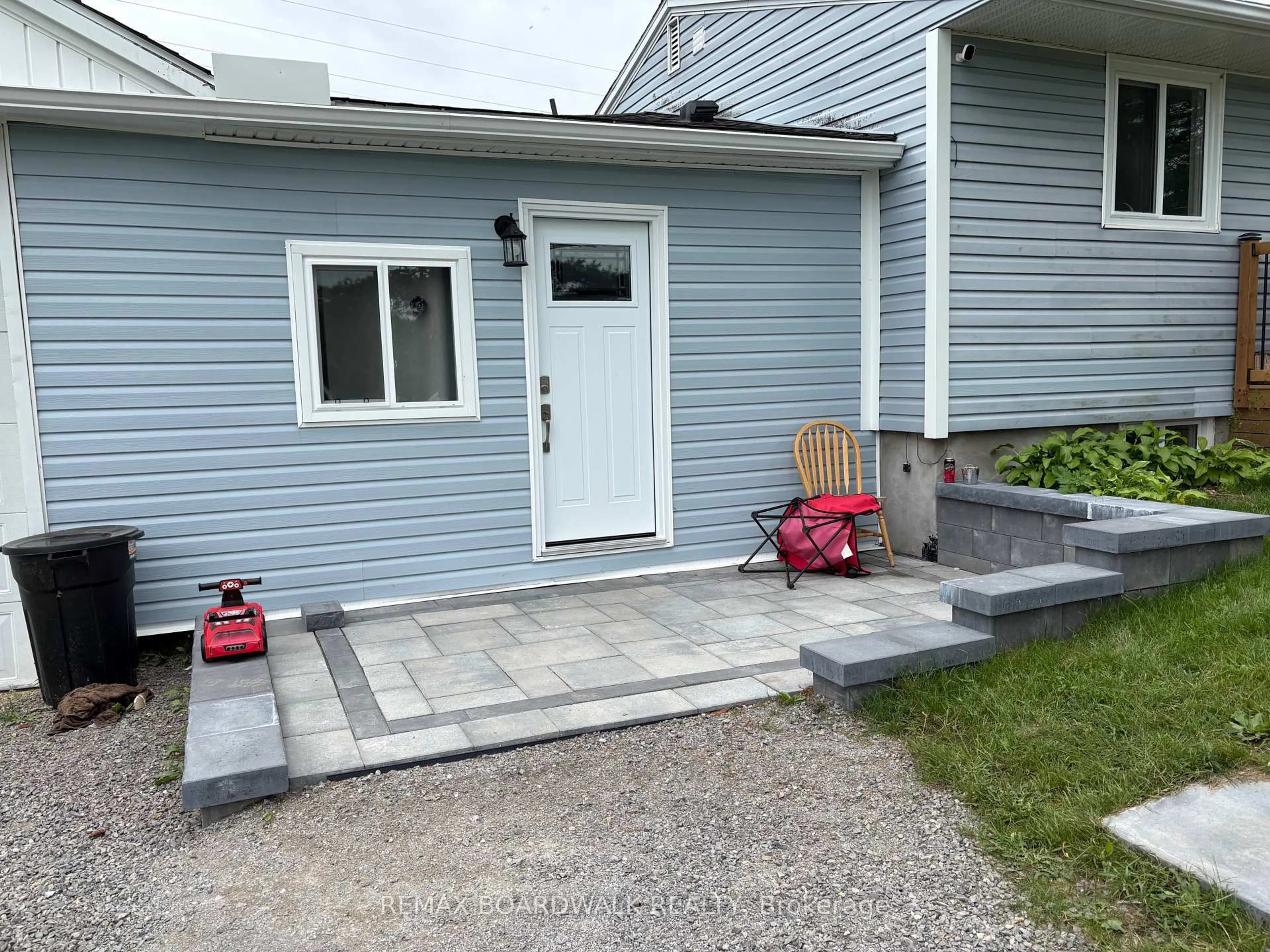 Patio, street for 3911 County 26 Rd, Elizabethtown-Kitley Ontario K6V 5T1