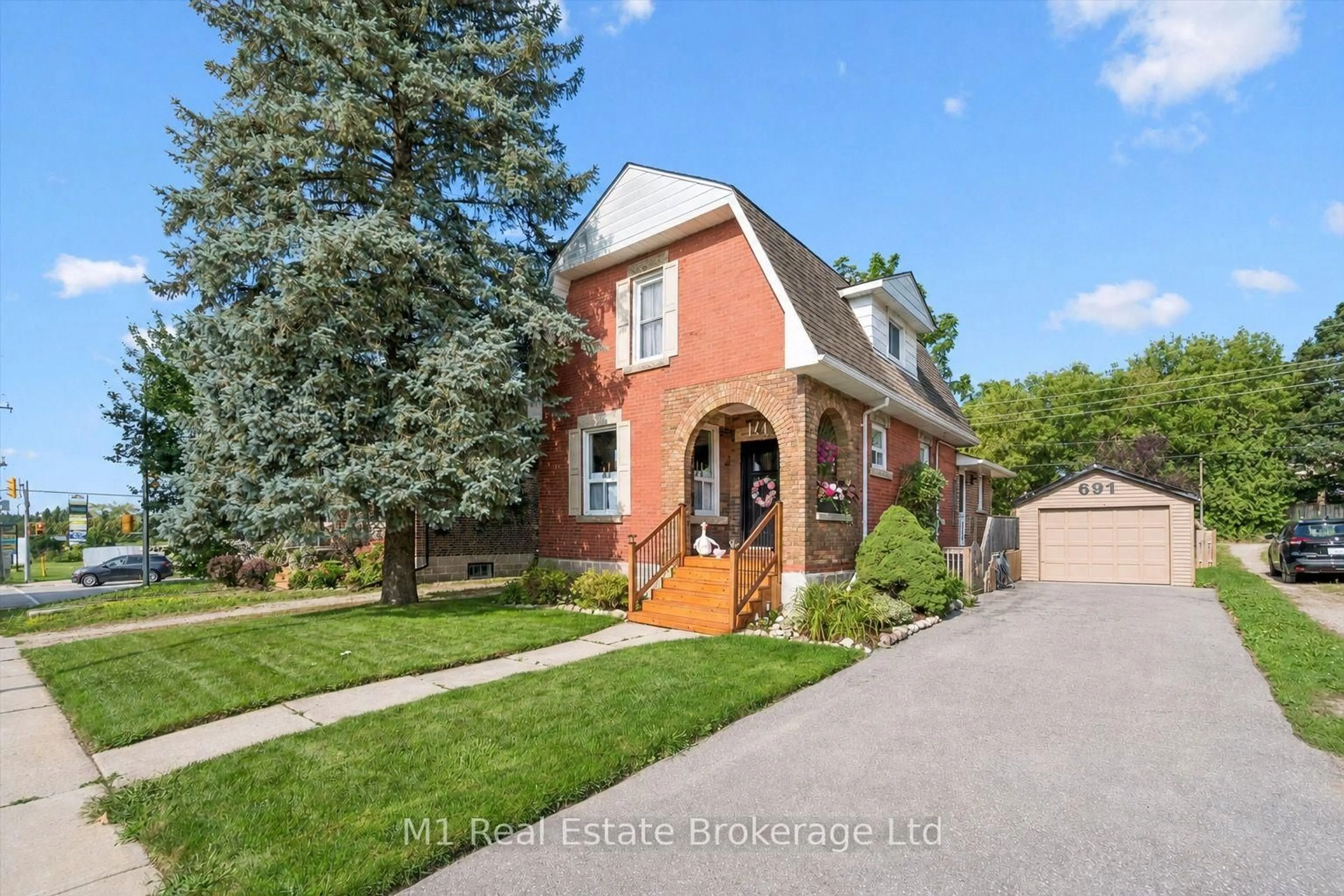 Home with brick exterior material, street for 691 St Andrew St, Centre Wellington Ontario N1M 1P7