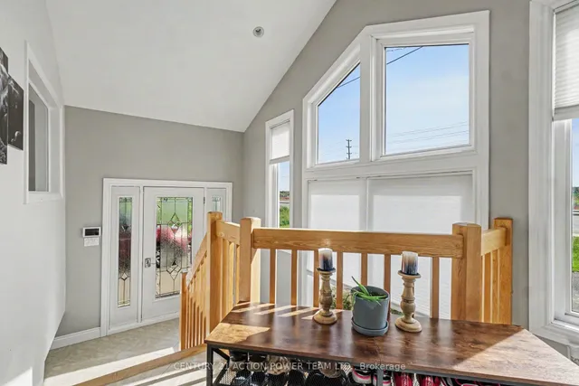 2147 Mer Bleue Rd, Ottawa 5