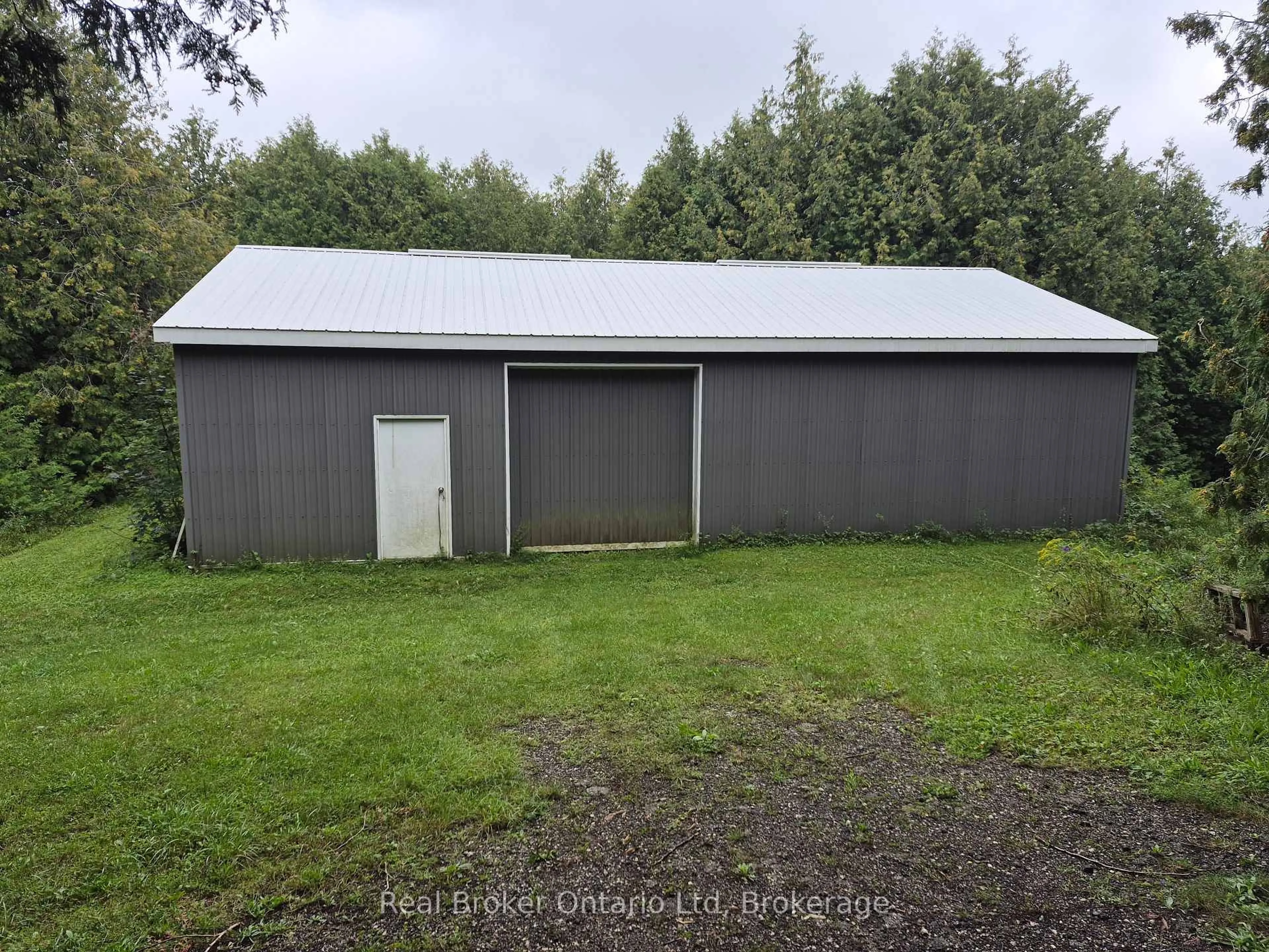 Shed for 775522 HIGHWAY 10 Highway, West Grey Ontario N0C 1H0