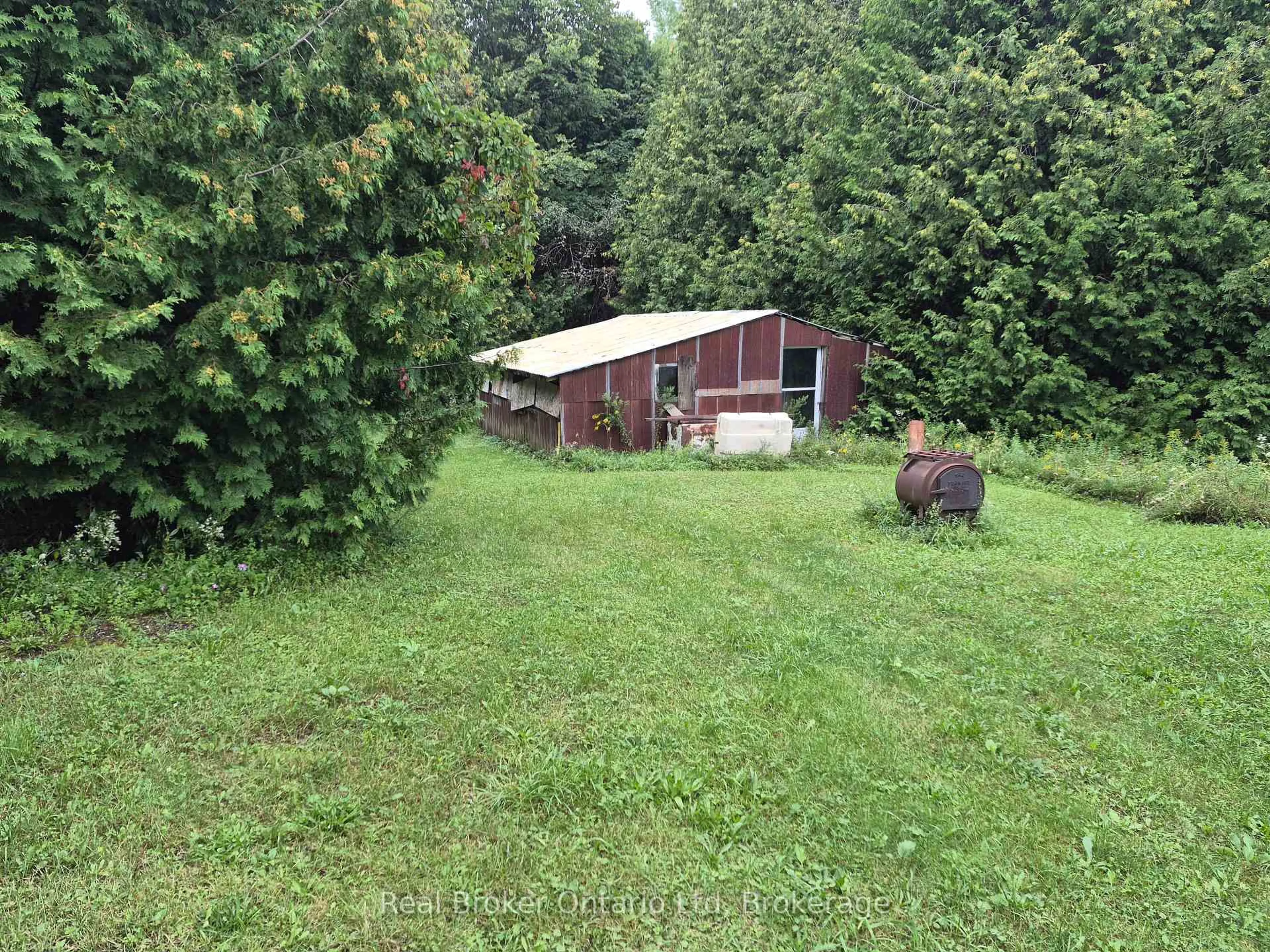 Shed for 775522 HIGHWAY 10 Highway, West Grey Ontario N0C 1H0