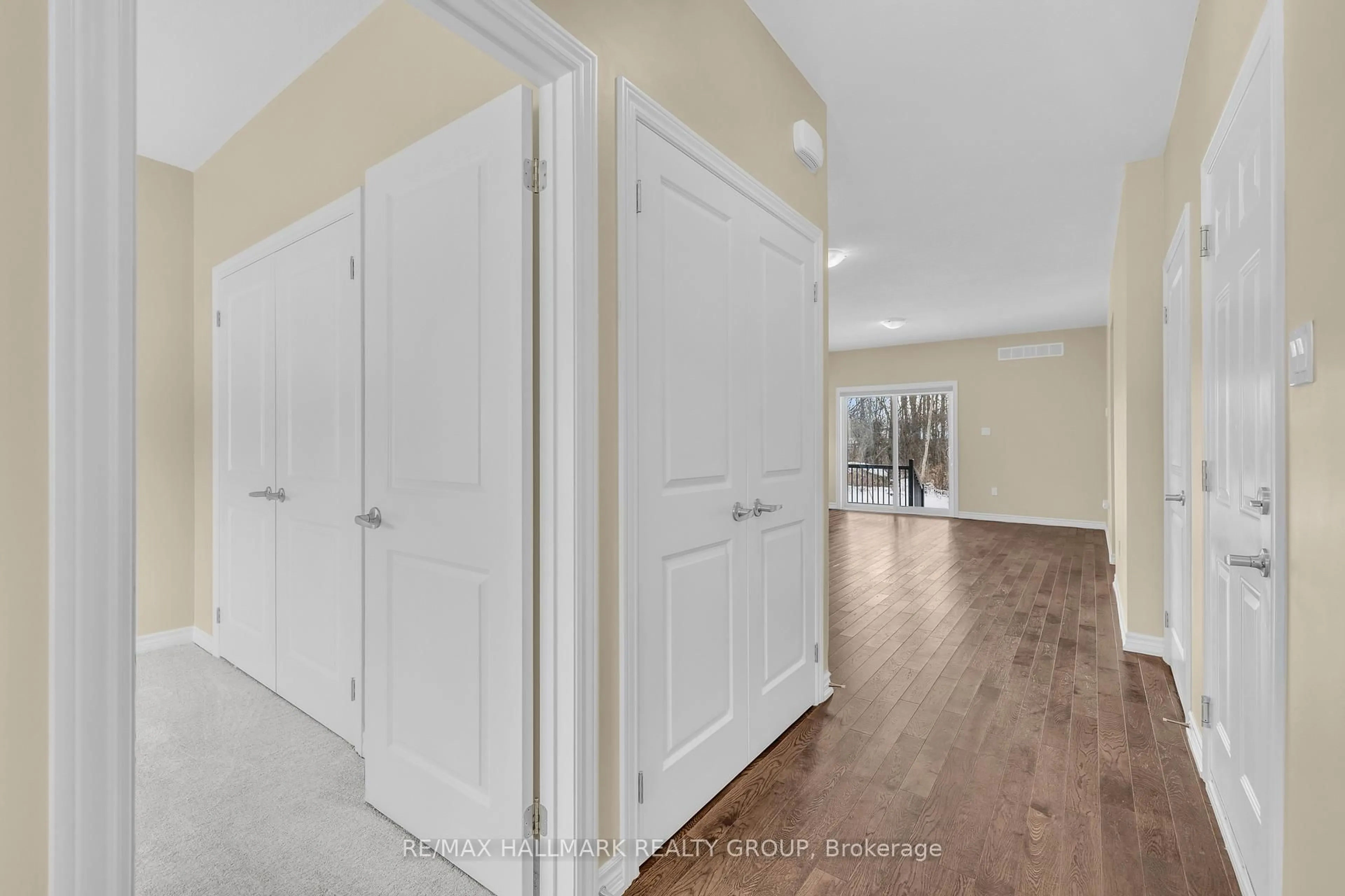 Indoor entryway for 179 Adley Dr, Brockville Ontario K6V 7J2