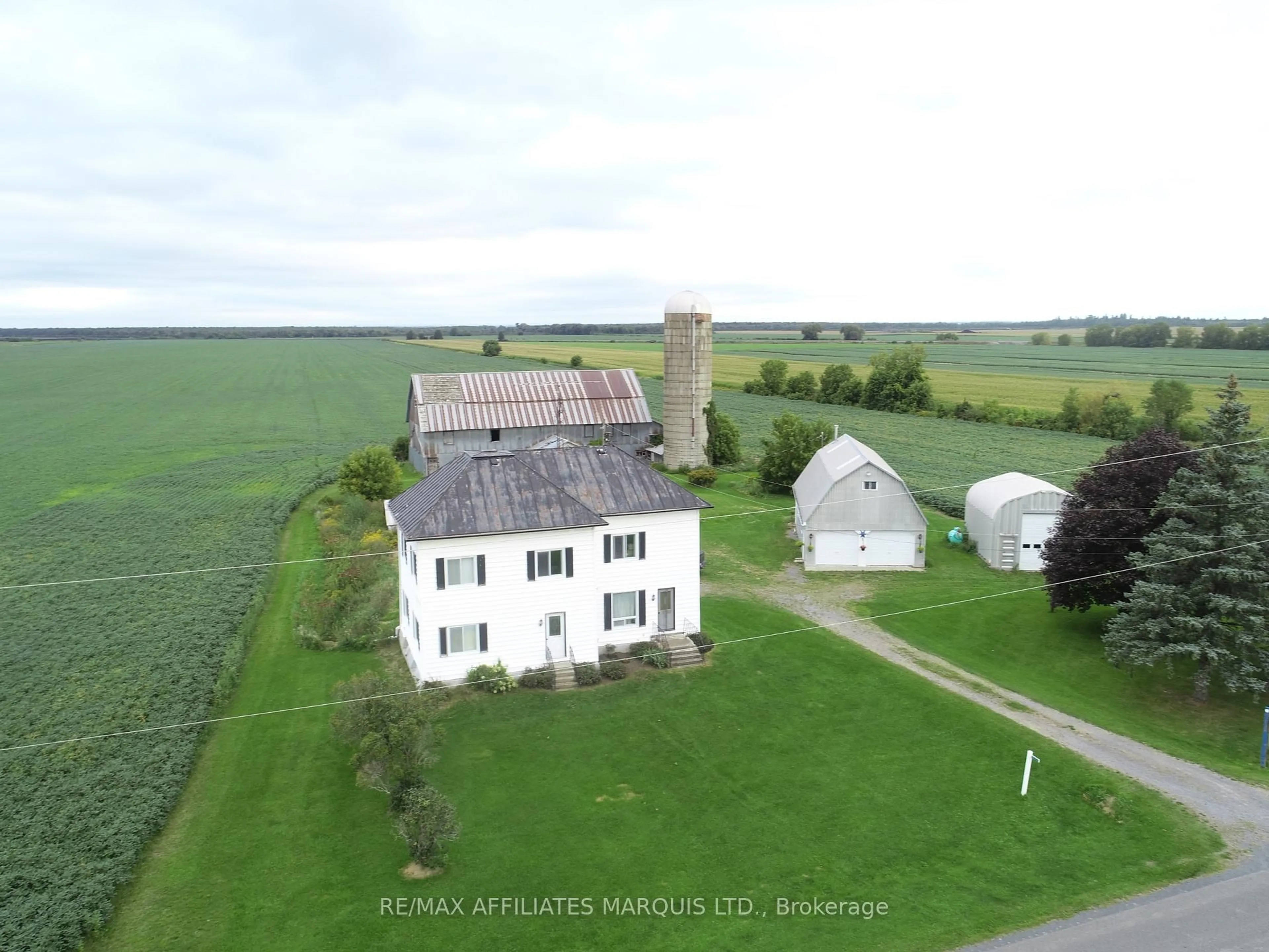 A pic from outside/outdoor area/front of a property/back of a property/a pic from drone, building for 16767 Eighth Rd, North Stormont Ontario K0C 1W0