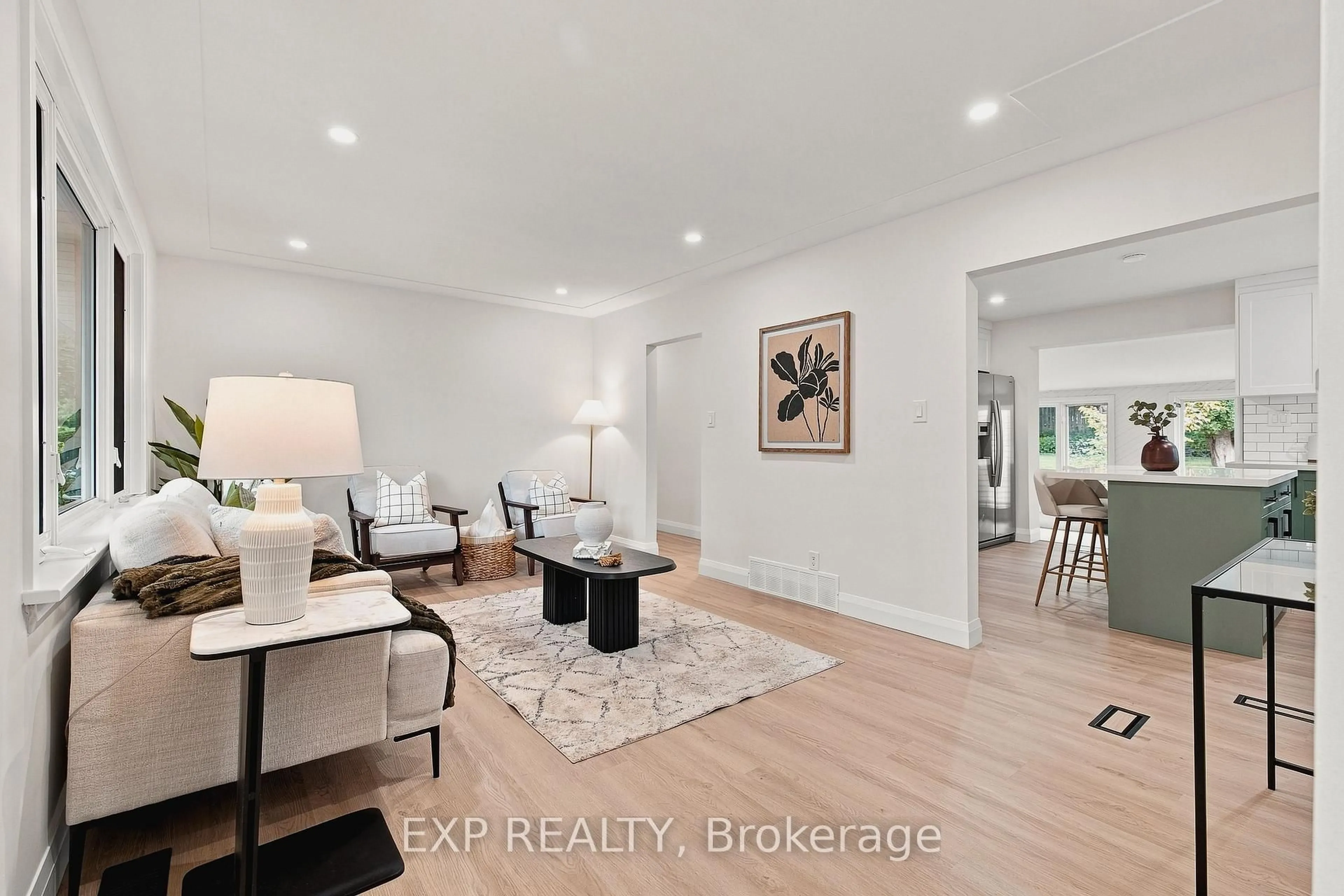 Unknown for 104 Kensington St, Guelph Ontario N1E 3P9