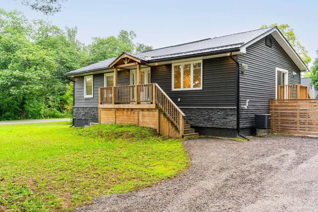 1003 Elizabeth St, Muskoka Lakes 3