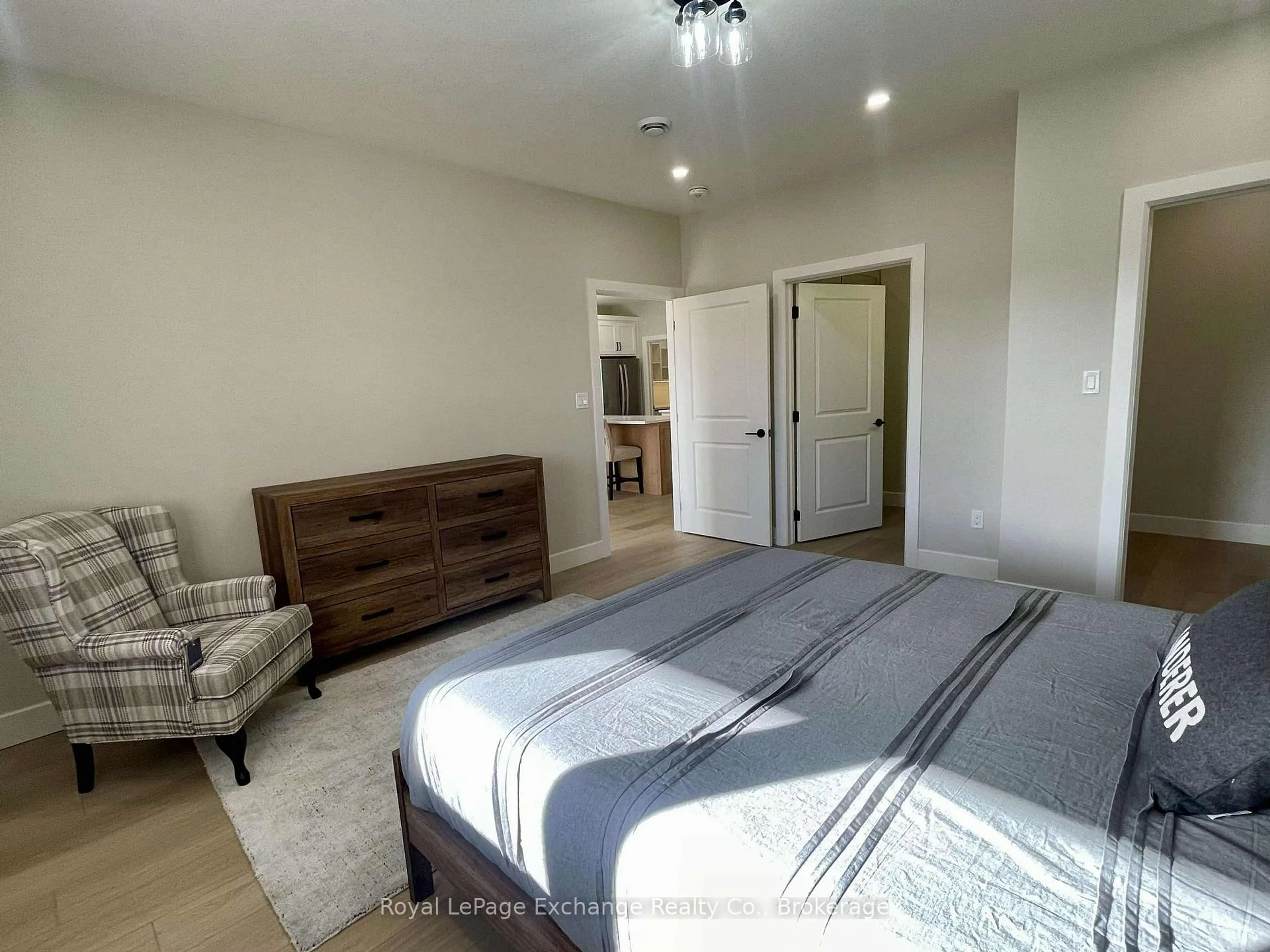 A pic of a room for 12 Mercedes Cres, Kincardine Ontario N2Z 1G8