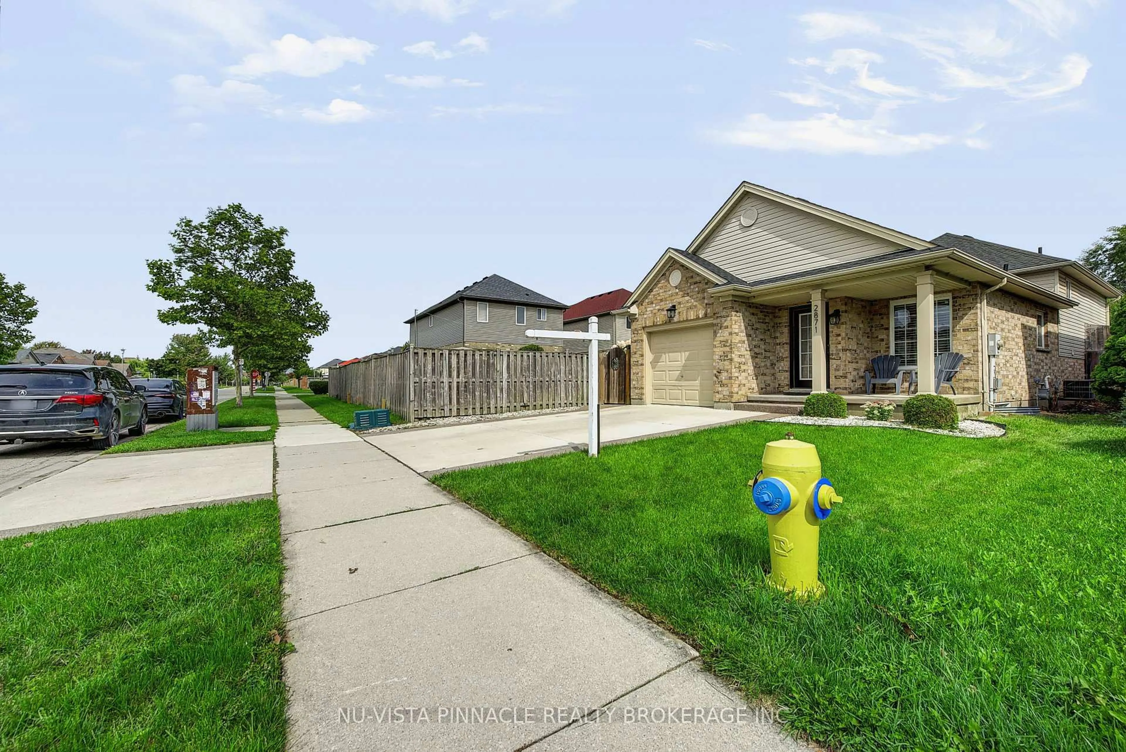 Unknown for 2871 Meadowgate Blvd, London South Ontario N6M 1L3