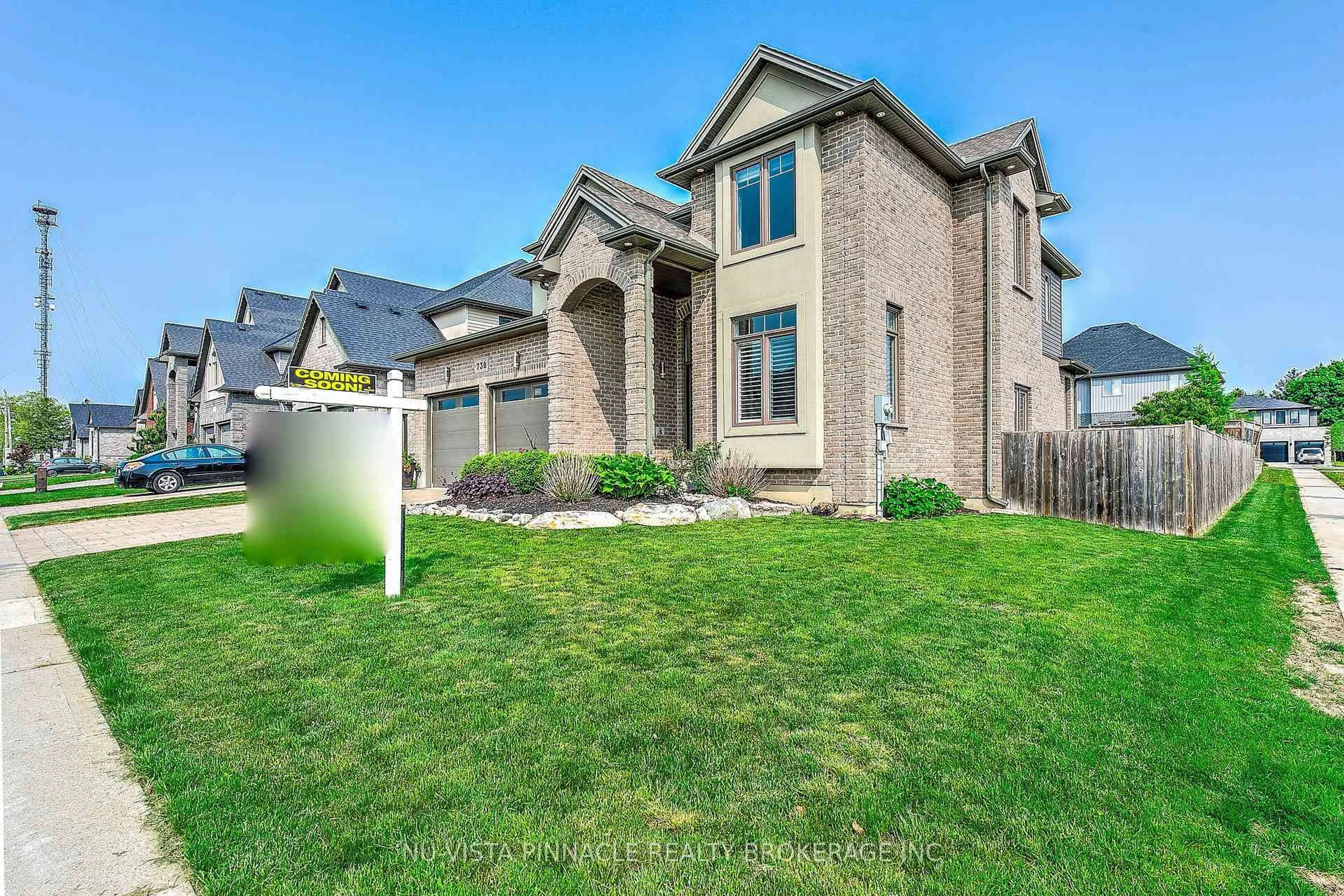 Home with brick exterior material, street for 738 Hickoryridge Common, London North Ontario N6G 0M9