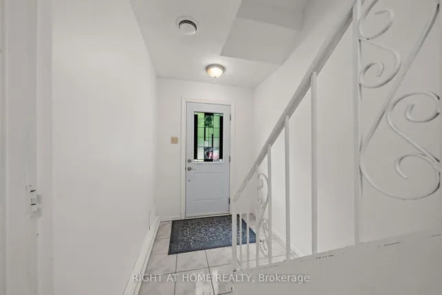 9 Marco Lane, Ottawa 2
