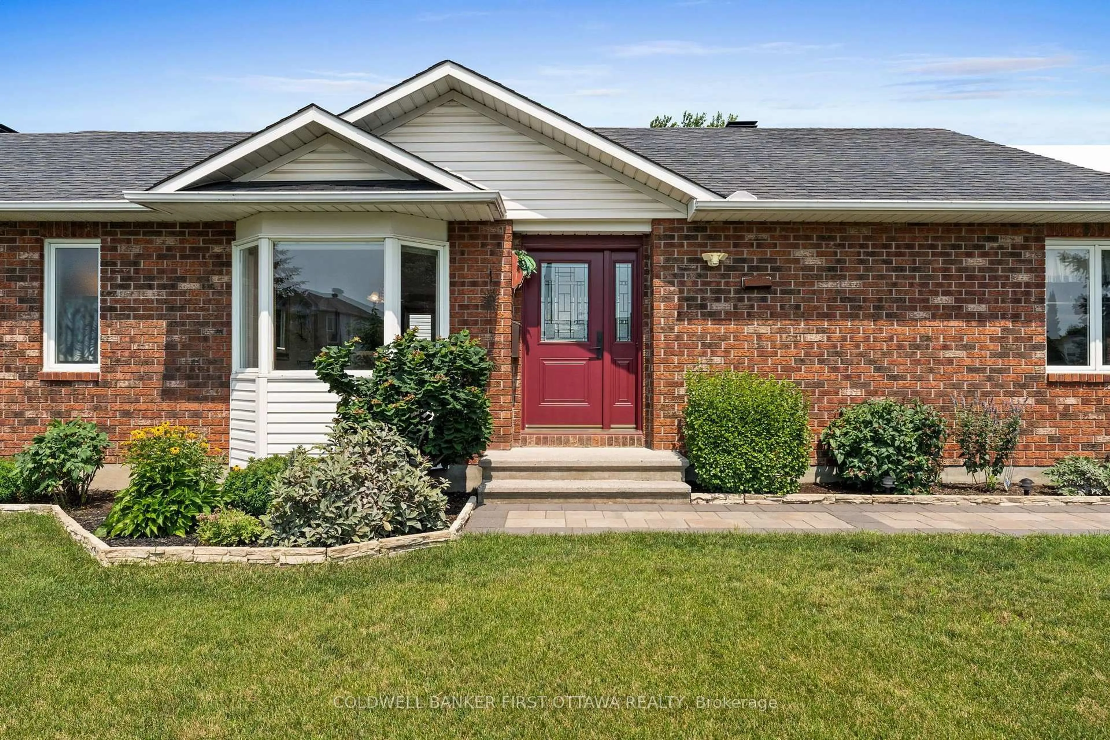 Home with brick exterior material, street for 1170 Ambercrest St, Ottawa Ontario K1J 1B2
