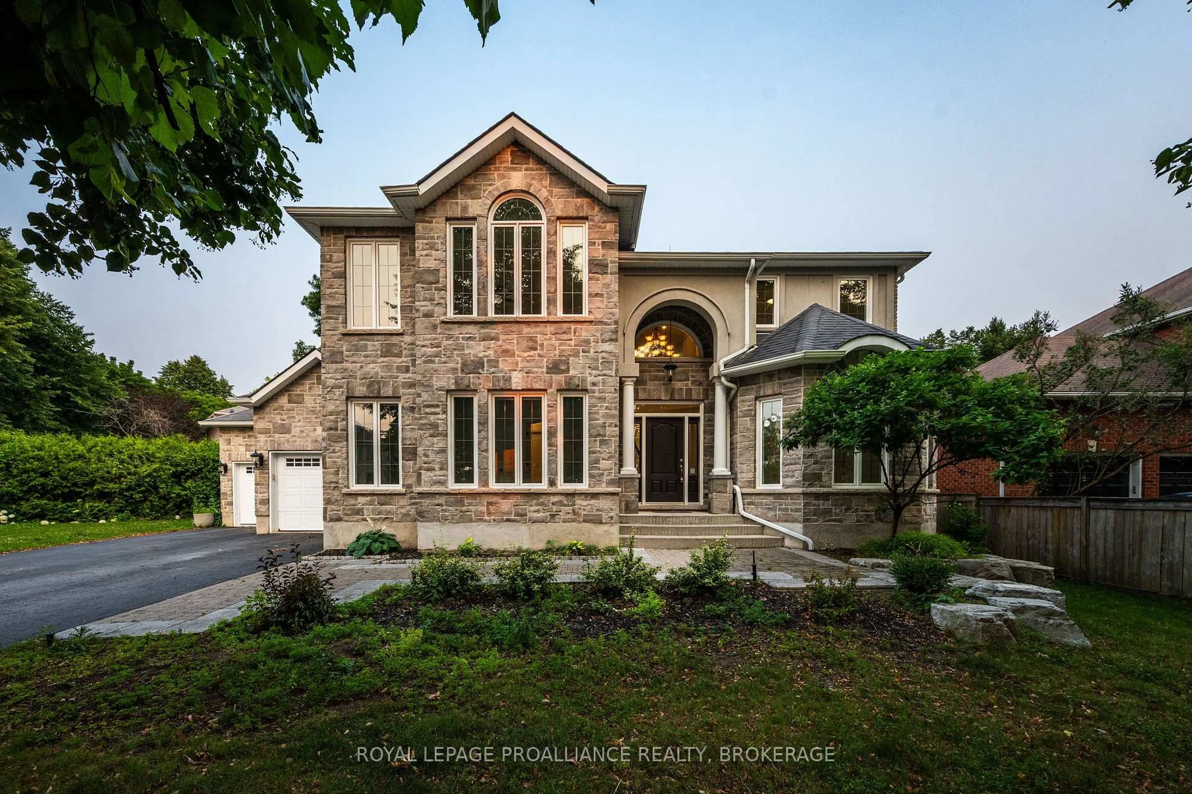 Home with brick exterior material, street for 81 Kenwoods Circ, Kingston Ontario K7K 6Y2