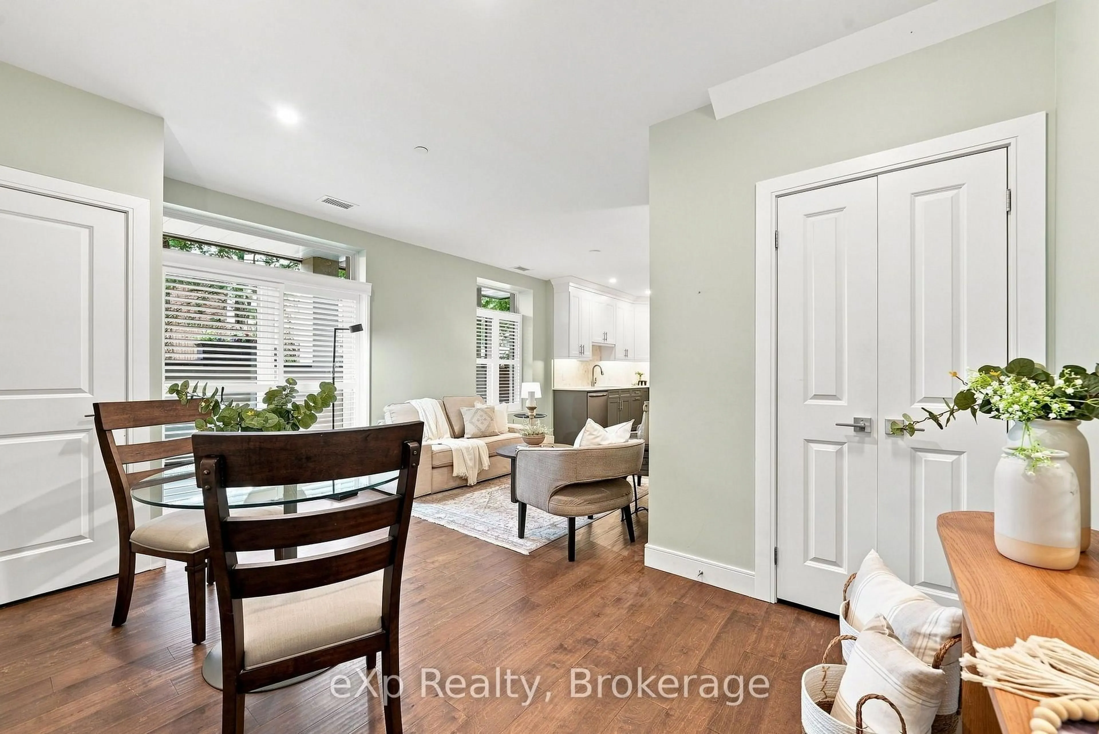 Indoor entryway for 135 Orr St #103, Cobourg Ontario K9A 0J6