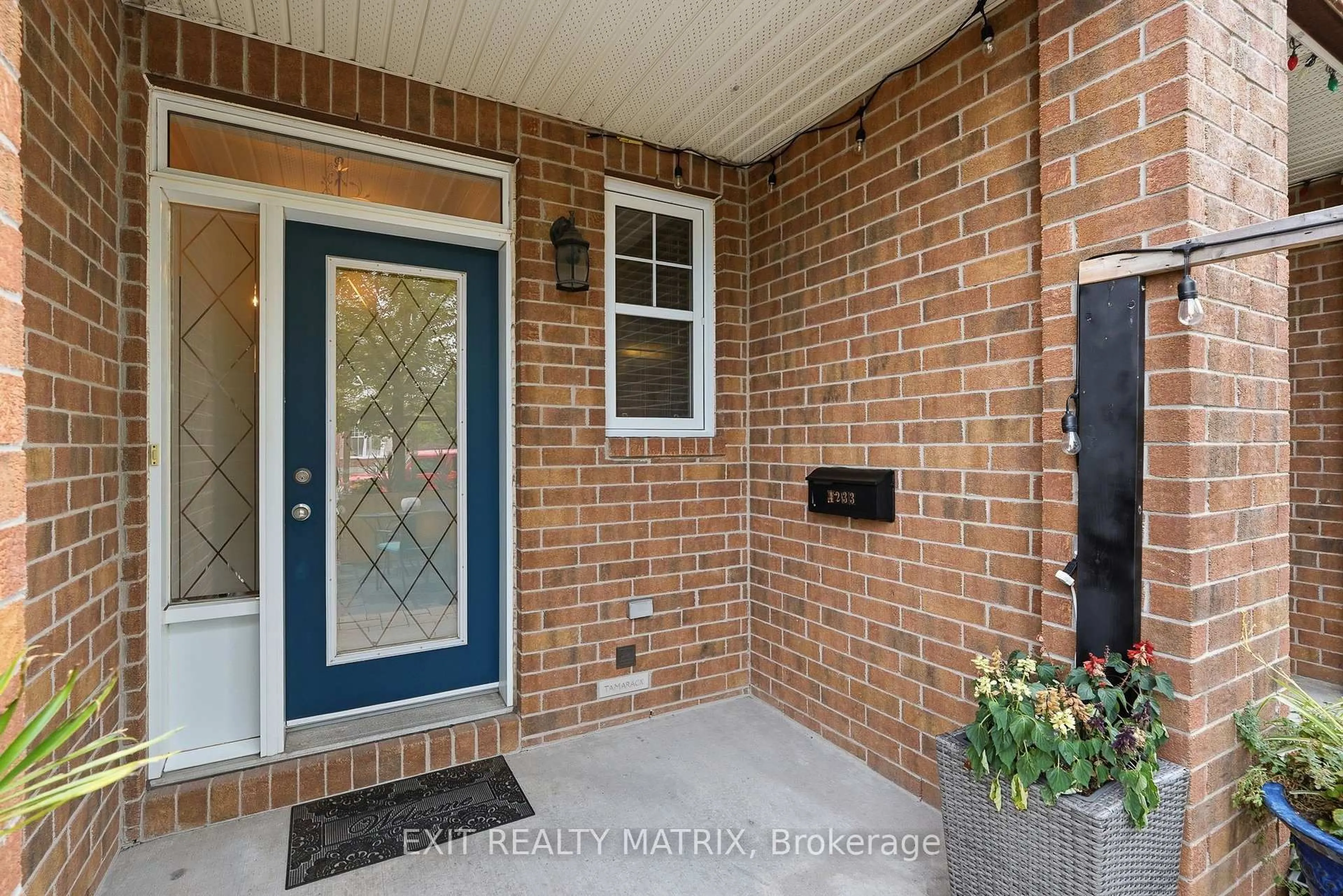 Unknown for 4233 Kelly Farm Dr, Ottawa Ontario K1T 0A5