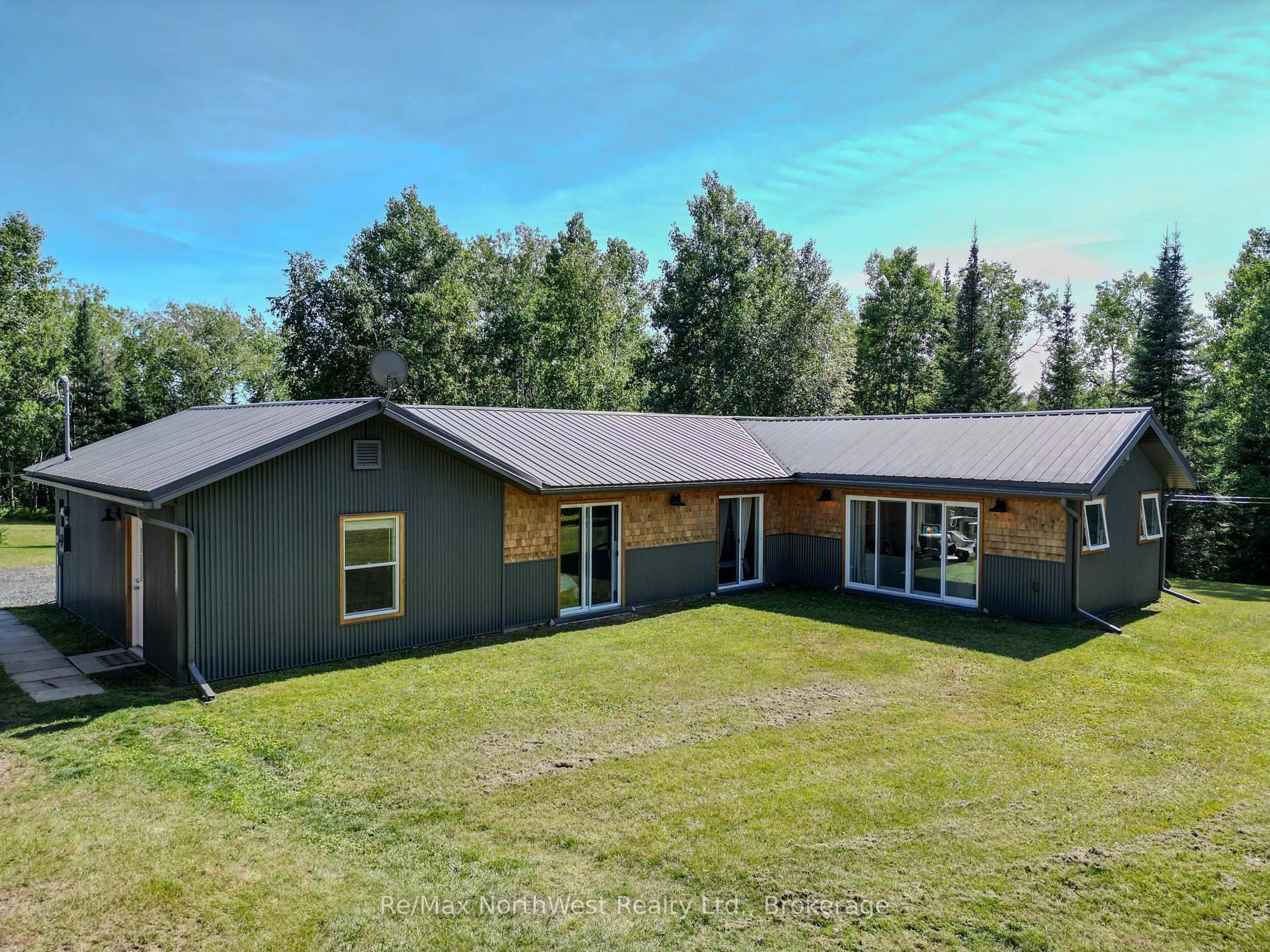 A pic from outside/outdoor area/front of a property/back of a property/a pic from drone, unknown for 78 Sundin Rd, Kenora Remote Area Ontario P0X 1C0