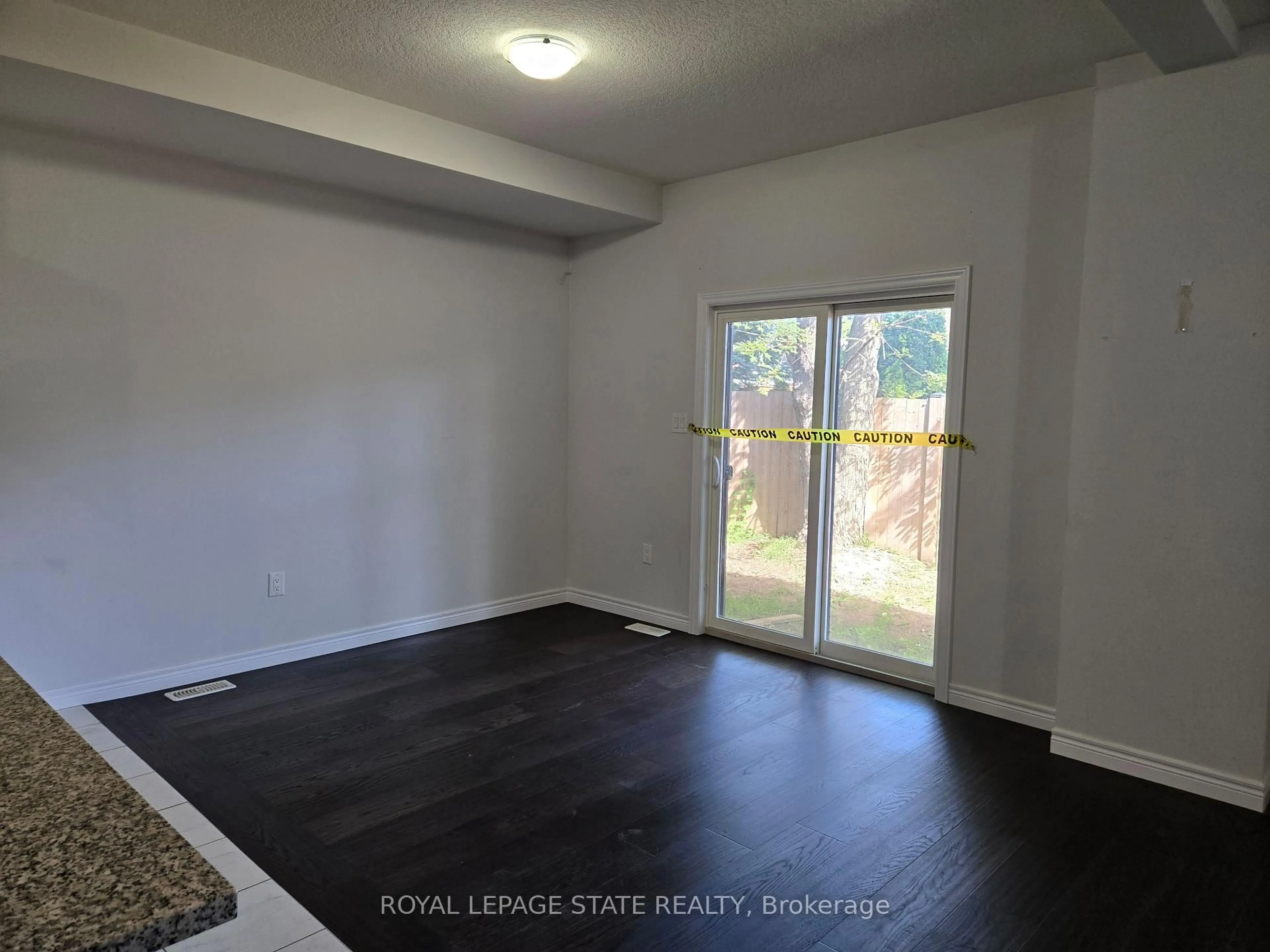 A pic of a room for 28 Alayche Tr, Welland Ontario L3C 0J7