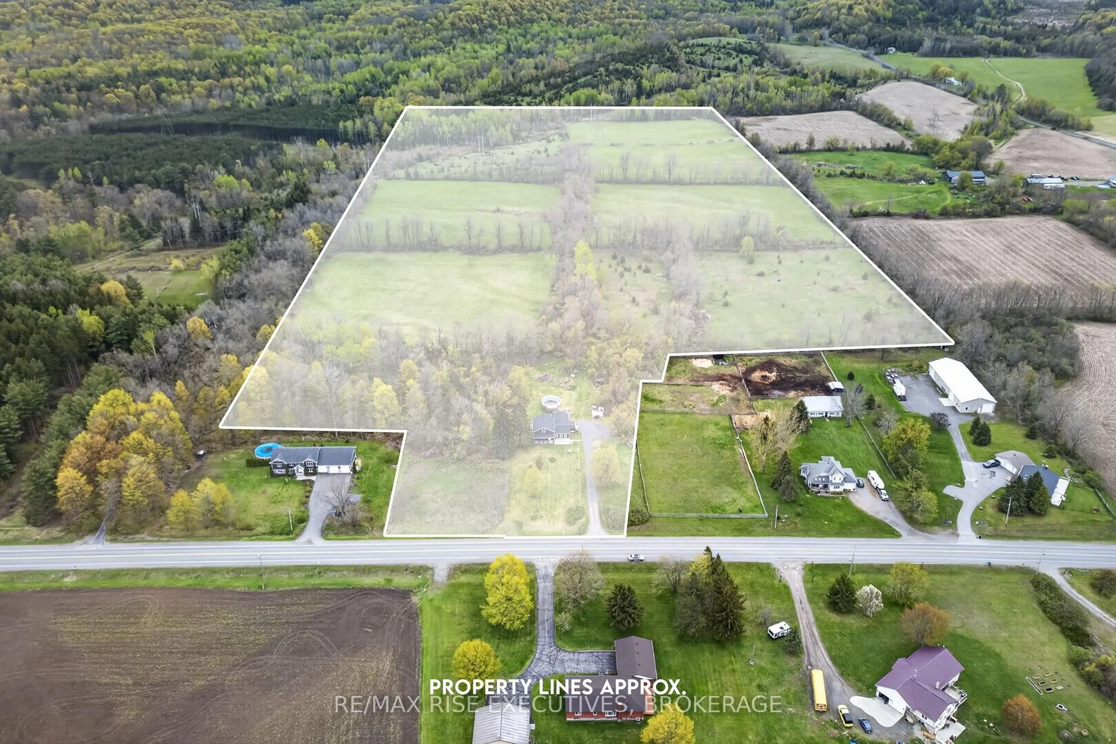 A pic from outside/outdoor area/front of a property/back of a property/a pic from drone, unknown for 750 Moira Rd, Stirling Ontario K0K 3E0