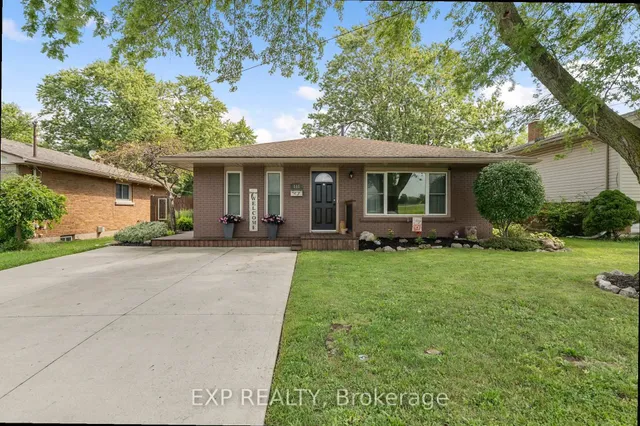 111 Concession Rd, Fort Erie 2