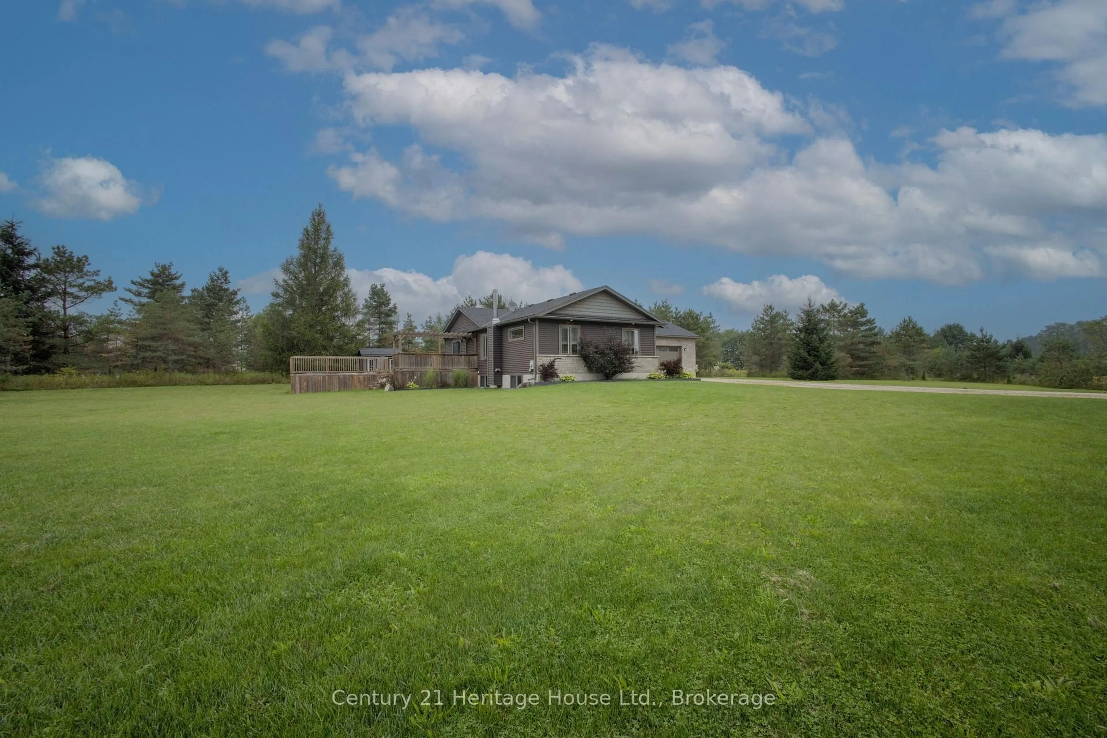 A pic from outside/outdoor area/front of a property/back of a property/a pic from drone, unknown for 201 Hutton Hill Rd, West Grey Ontario N0G 1R0
