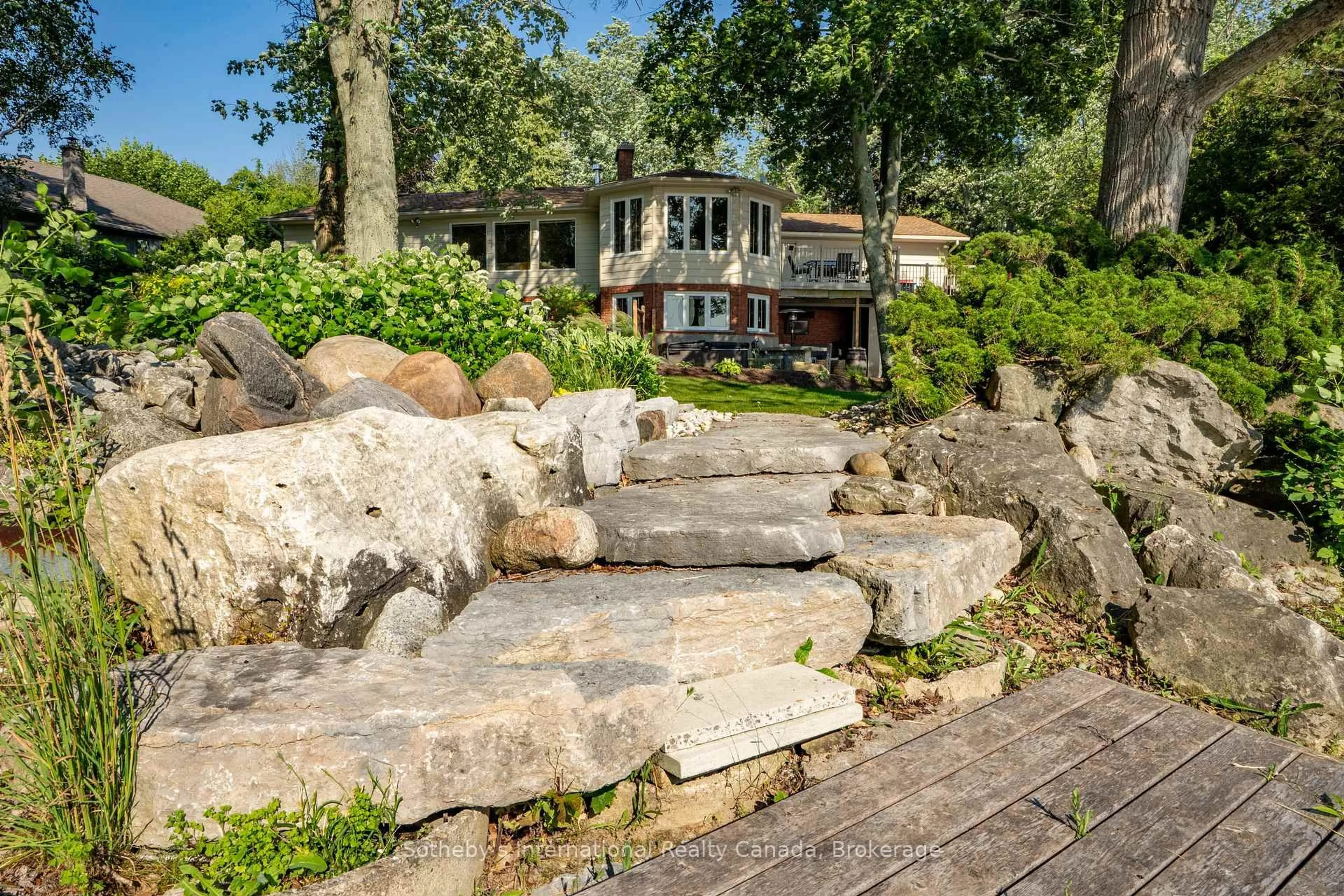 Patio, water/lake/river/ocean view for 359288 Grey Rd 15, Meaford Ontario N4K 5N3
