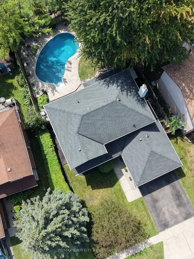 324 Cooper St, Cambridge 4