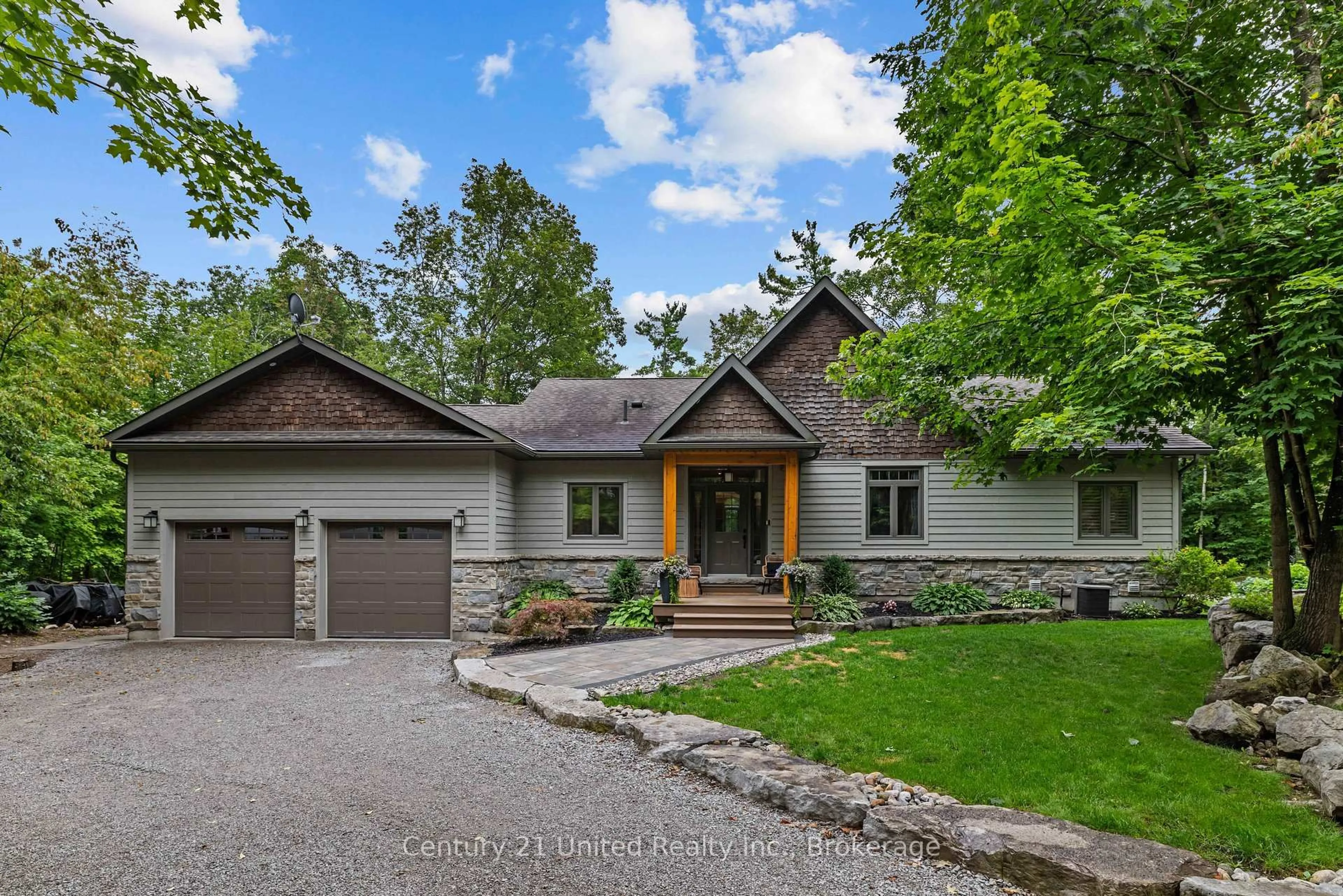 Home with brick exterior material, unknown for 37 Mitchell Cres, Trent Lakes Ontario K0L 1J0