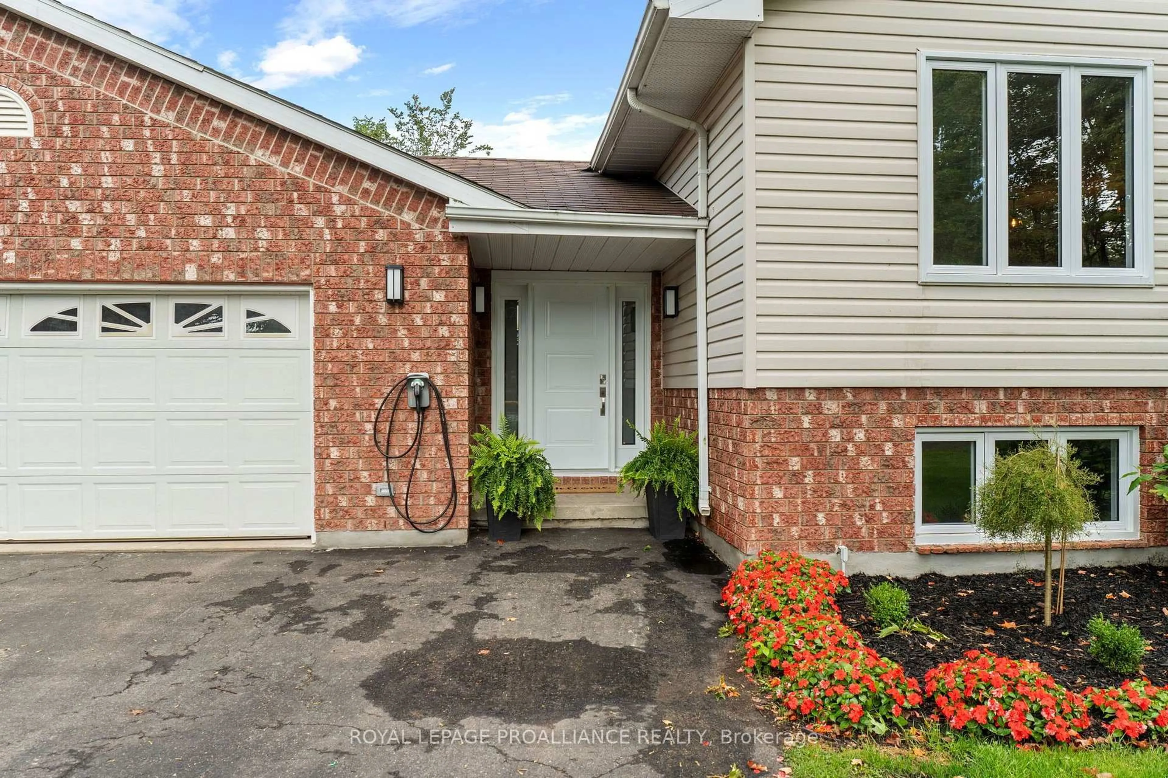 Home with brick exterior material, street for 18 East Townline Rd, Front of Yonge Ontario K0E 1R0