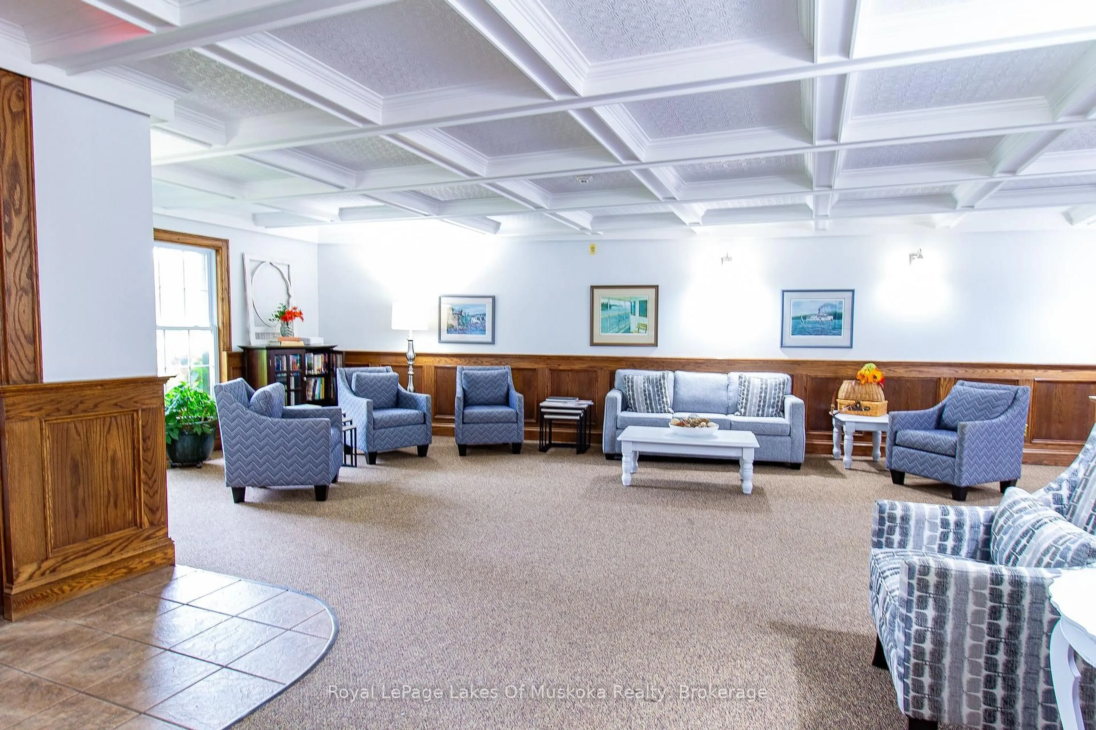Lobby for 24 Ontario St #110, Bracebridge Ontario P1L 2H5
