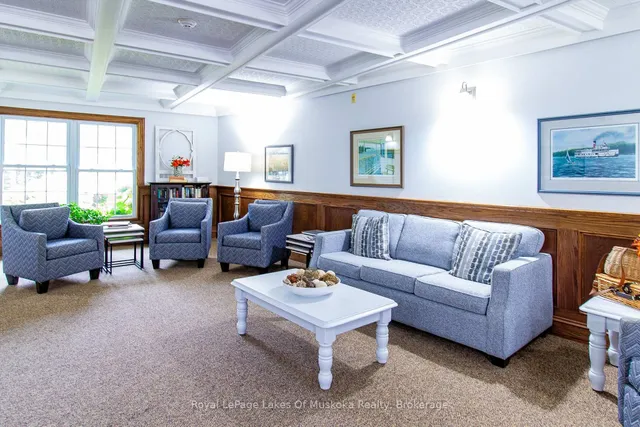 24 Ontario St #110, Bracebridge 4