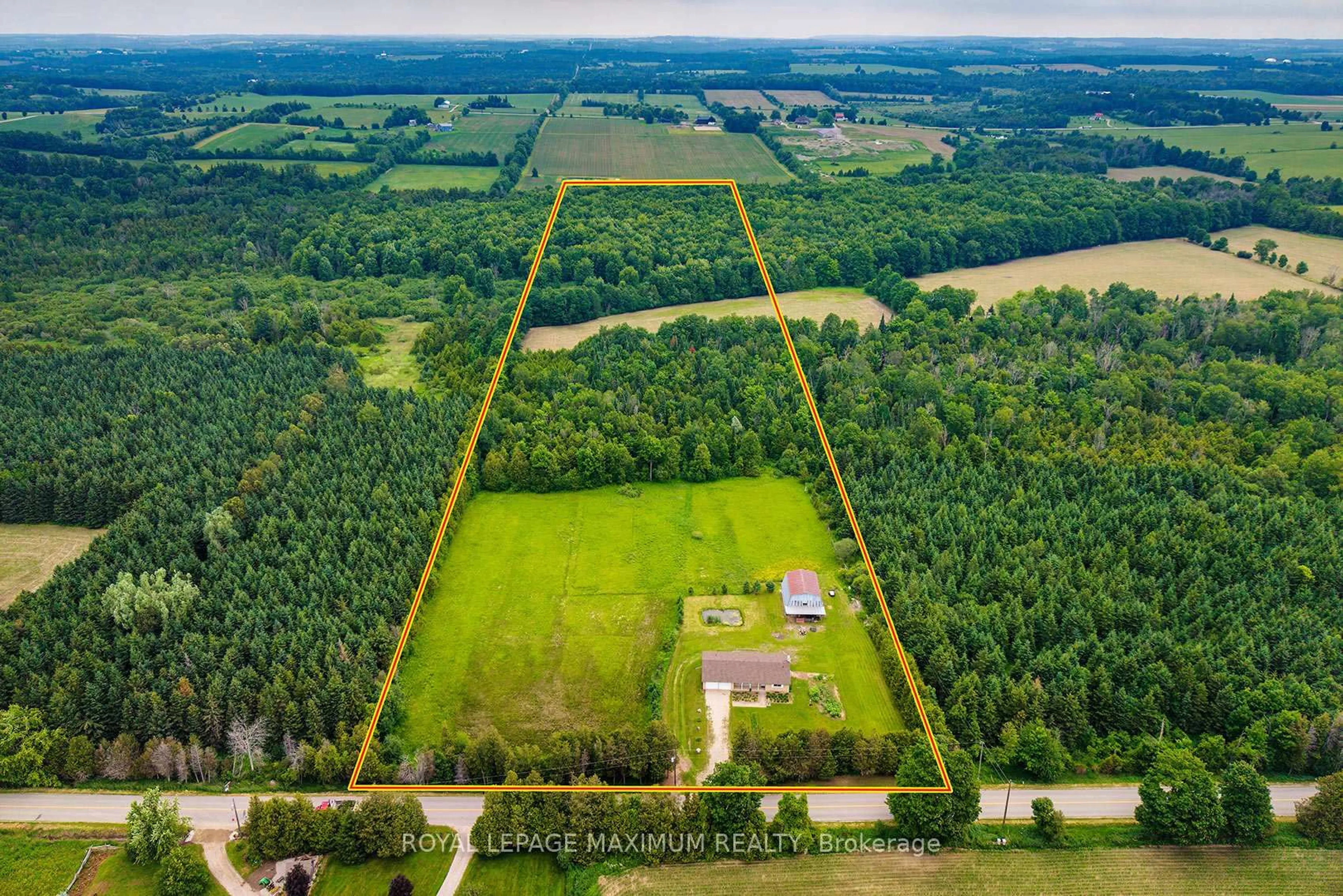 A pic from outside/outdoor area/front of a property/back of a property/a pic from drone, forest/trees view for 5575 7 Line, Guelph/Eramosa Ontario N0B 2K0