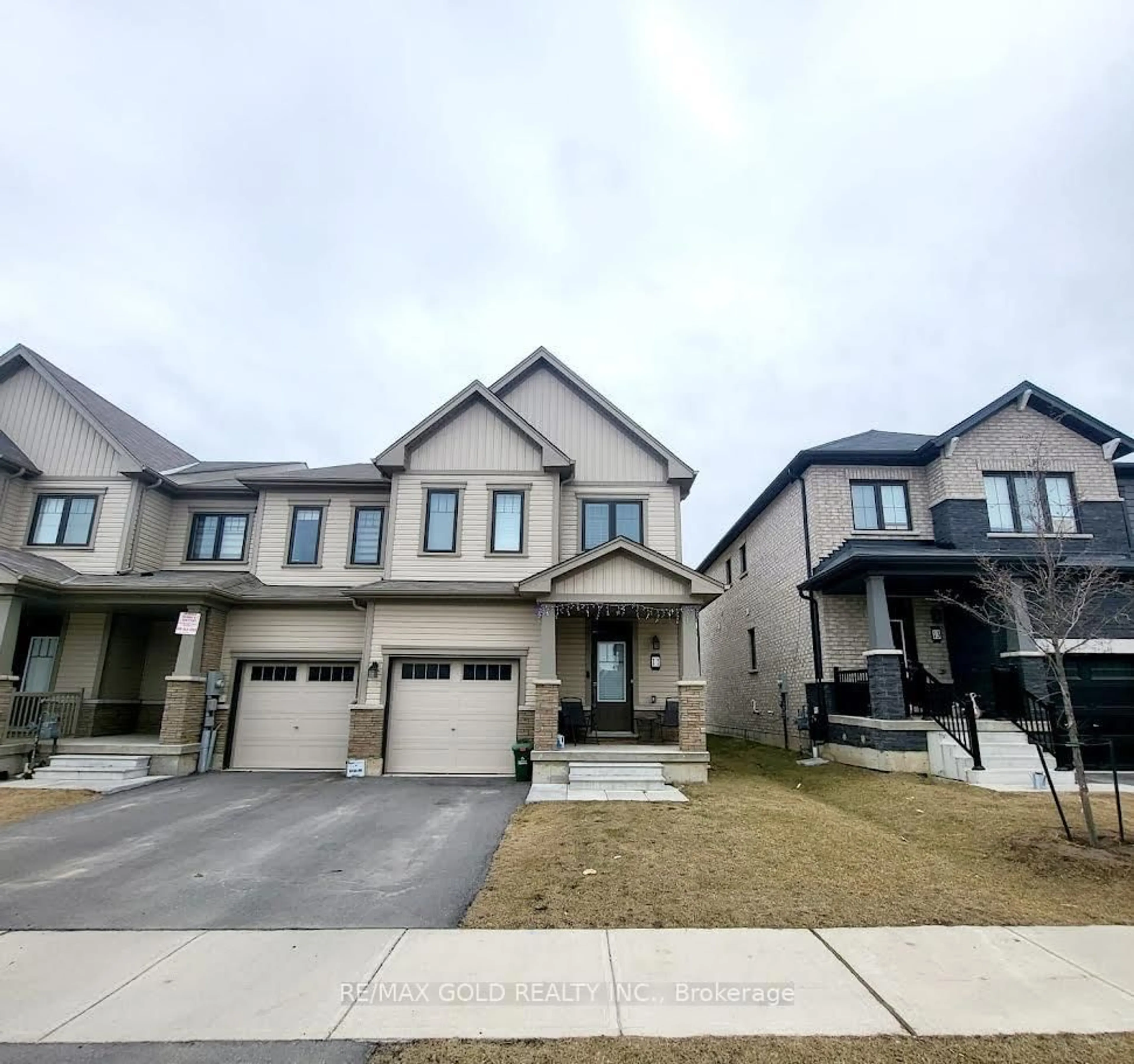 Unknown for 11 Amos Ave, Brantford Ontario N3T 0V4