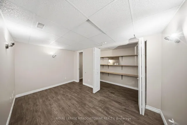 9078 Wellington Rd 124, Erin 3