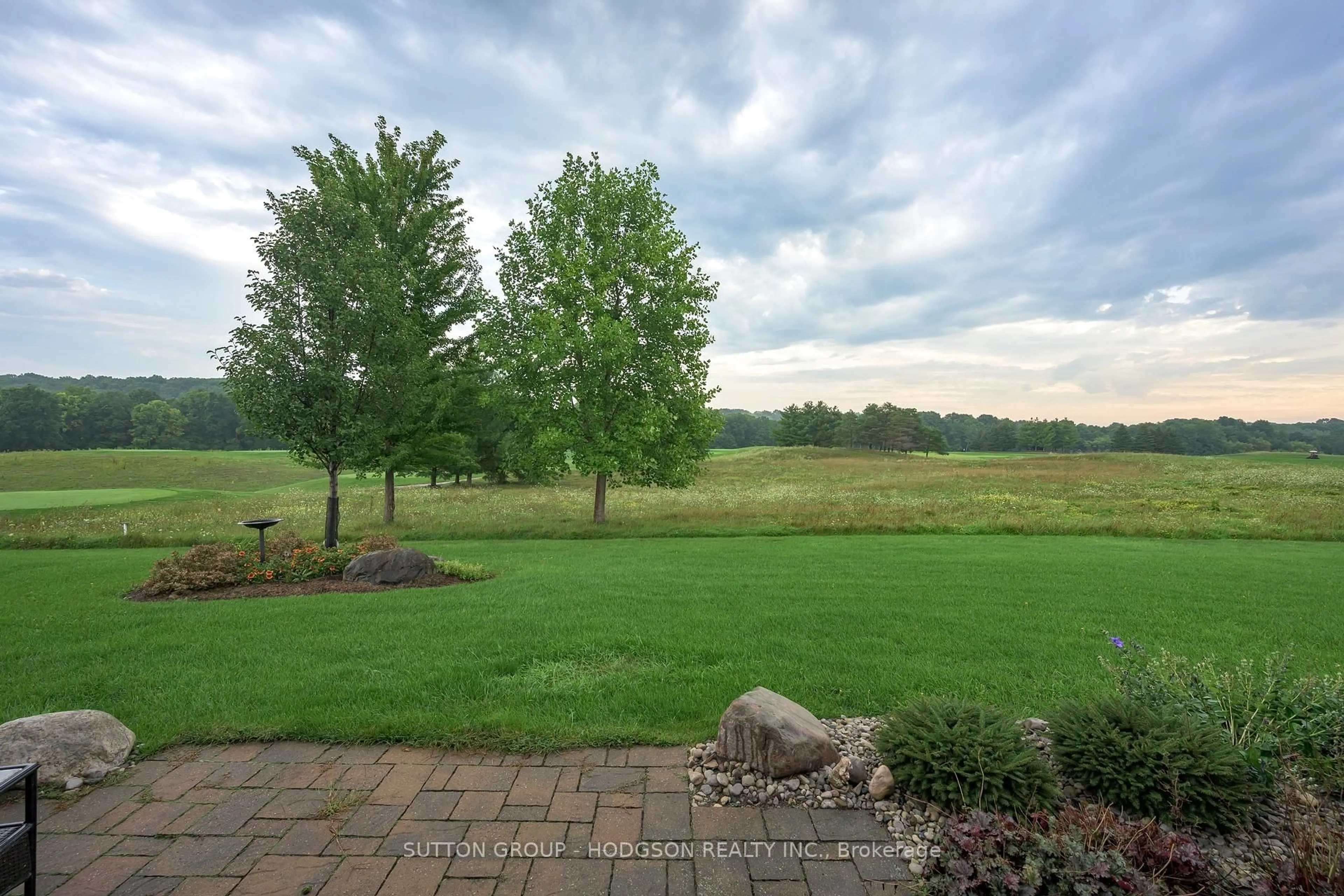 A pic from outside/outdoor area/front of a property/back of a property/a pic from drone, water/lake/river/ocean view for 1266 Sandy Somerville Dr, London South Ontario N6K 5R2