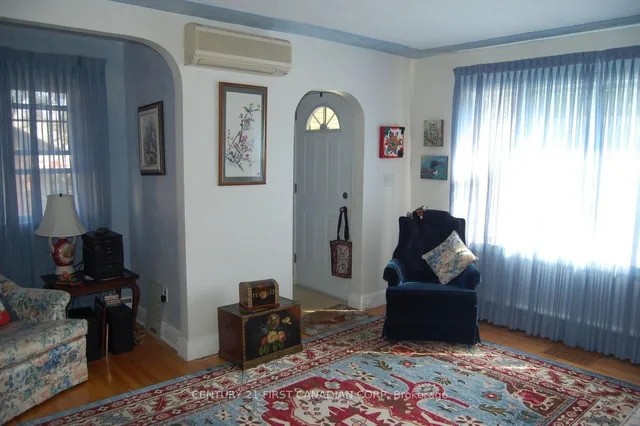 166 Foster Ave, London North 4