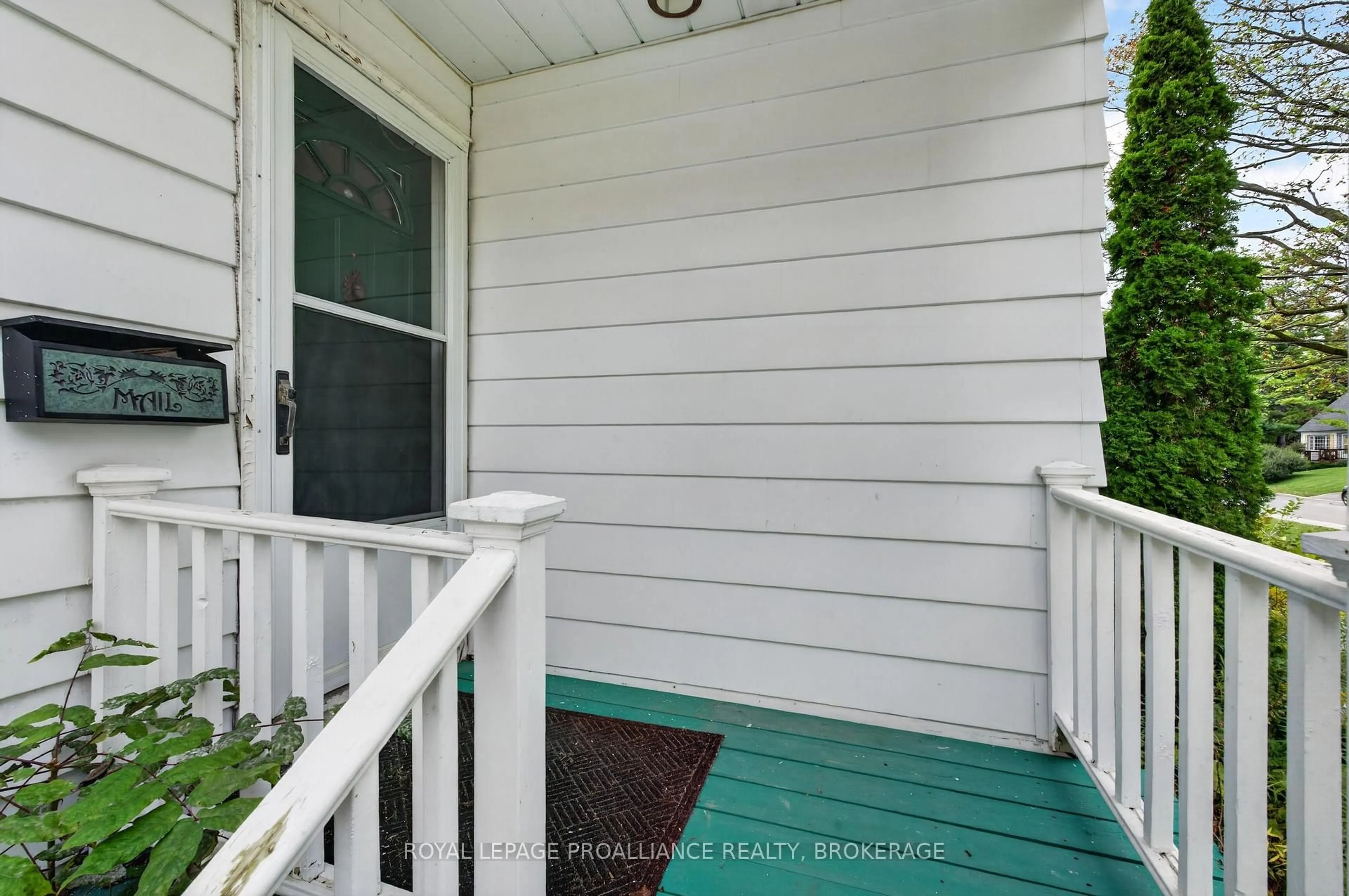 Unknown for 364 Glengarry Rd, Kingston Ontario K7M 3K2