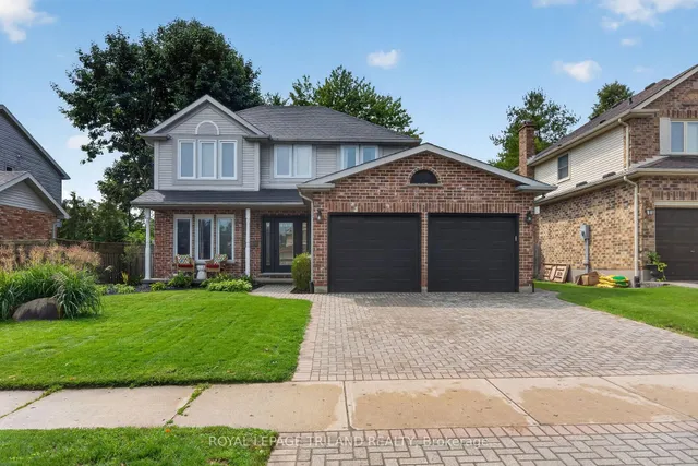 5 Martinet Ave, London East 2